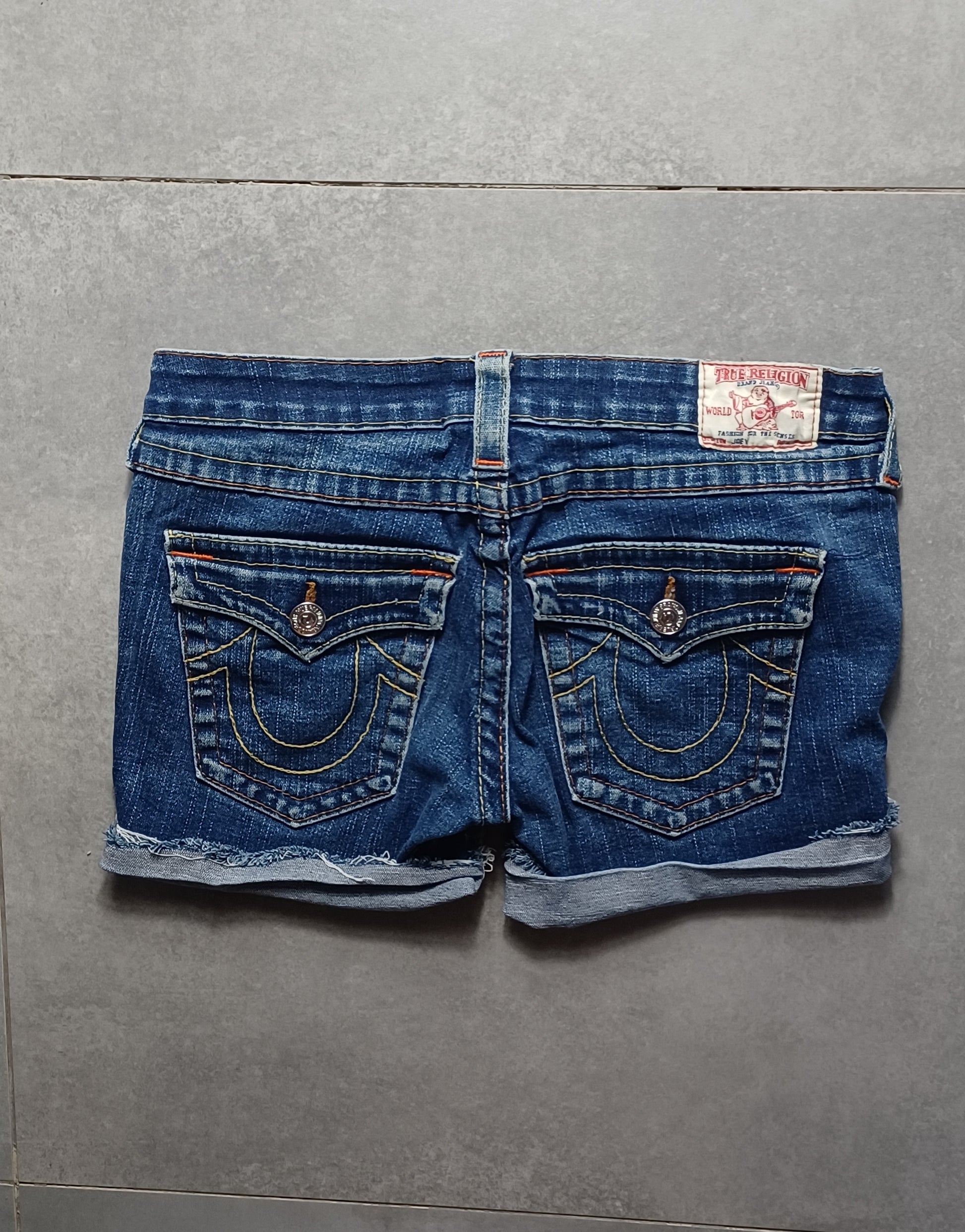 Granatowe low rise szorty True Religion