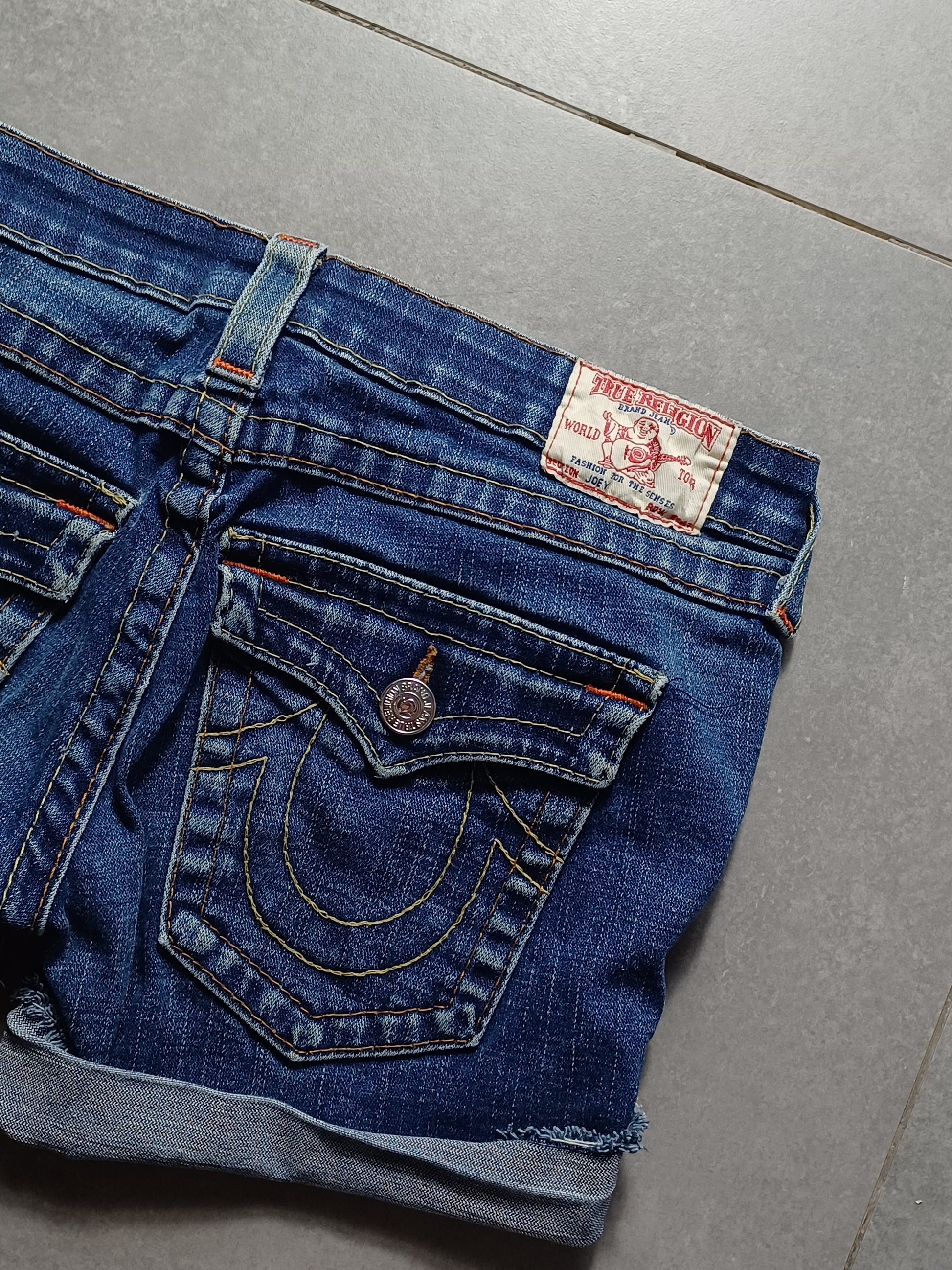 Granatowe low rise szorty True Religion