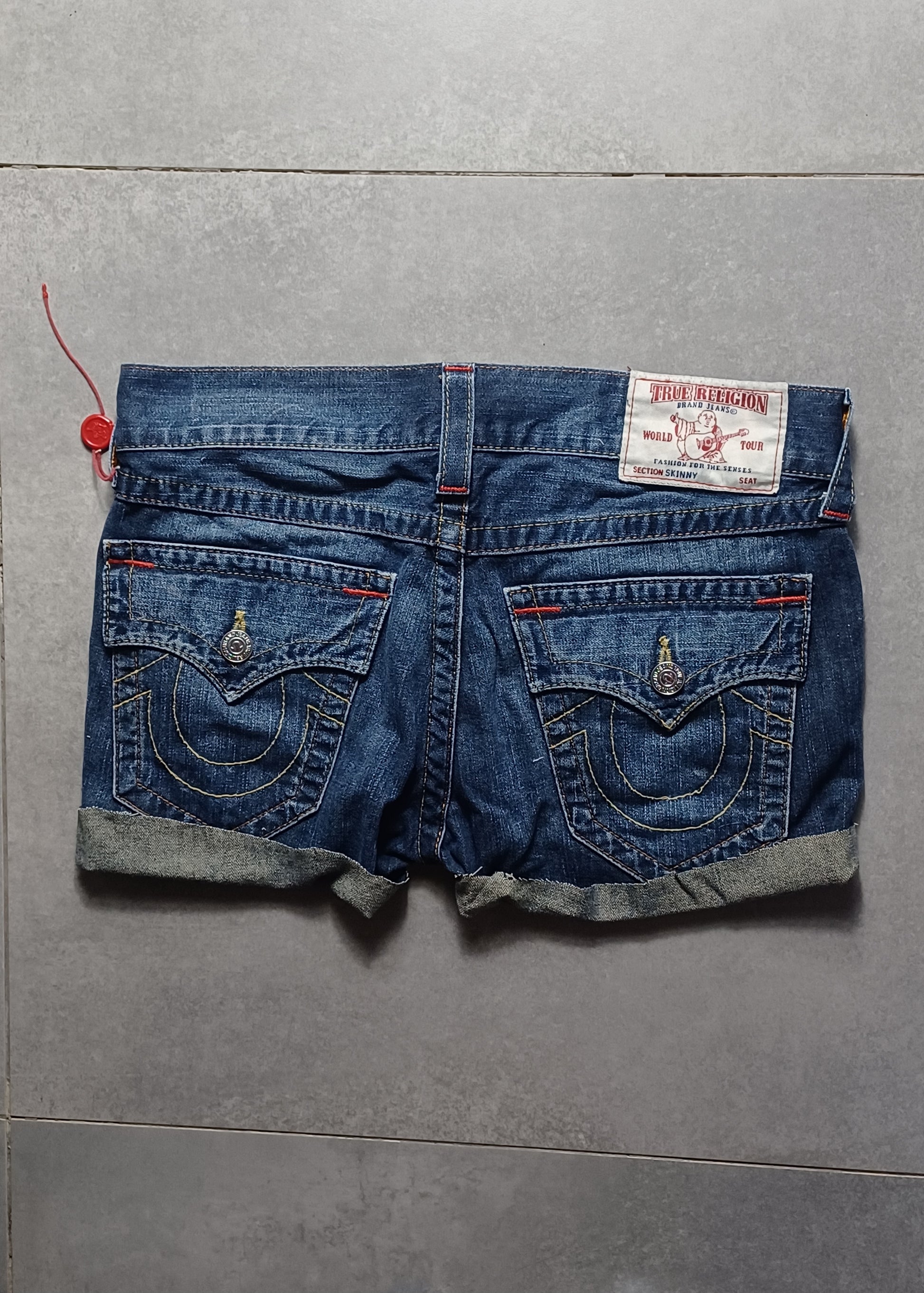 Granatowe low rise szorty True Religion