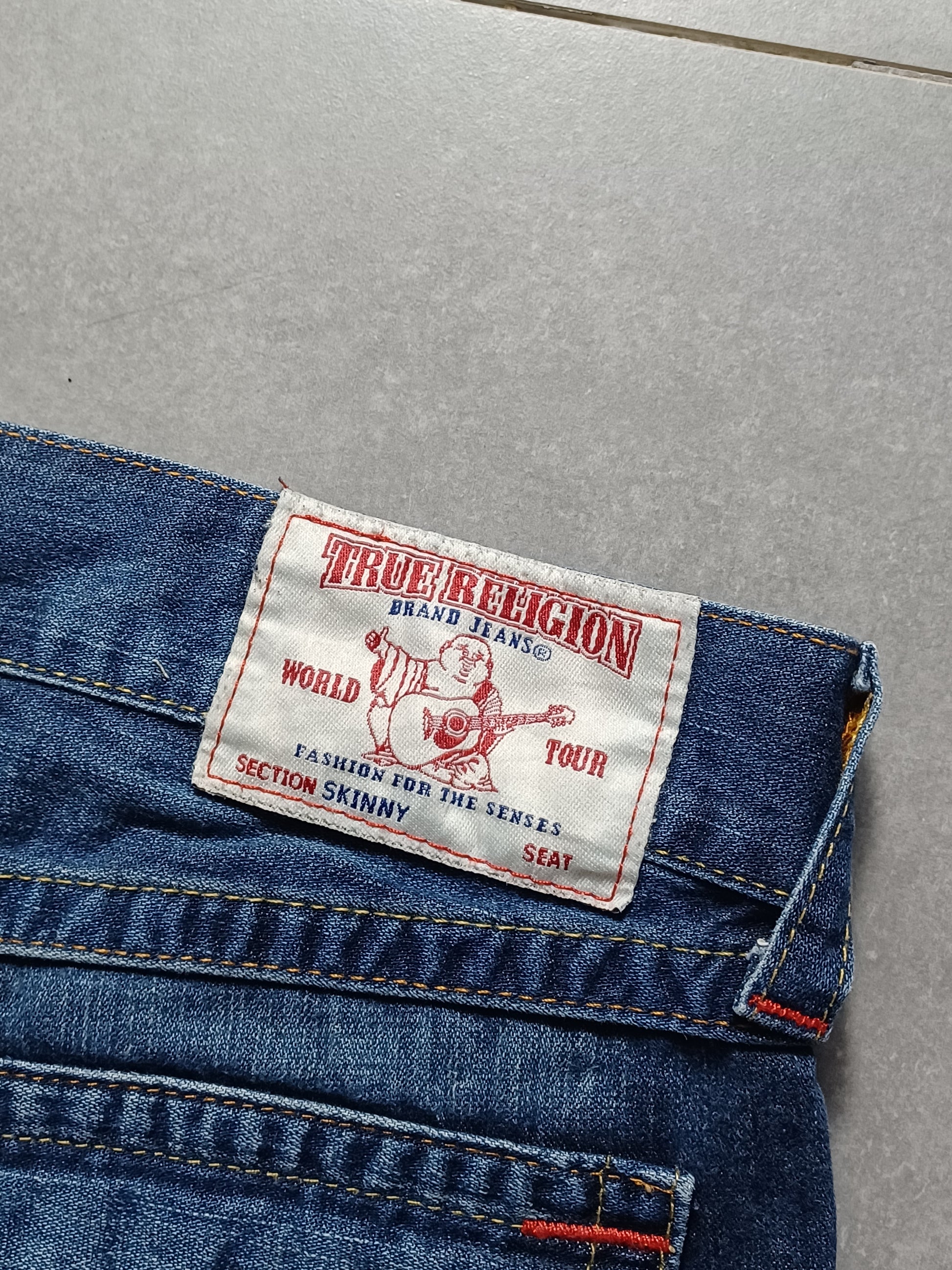 Granatowe low rise szorty True Religion