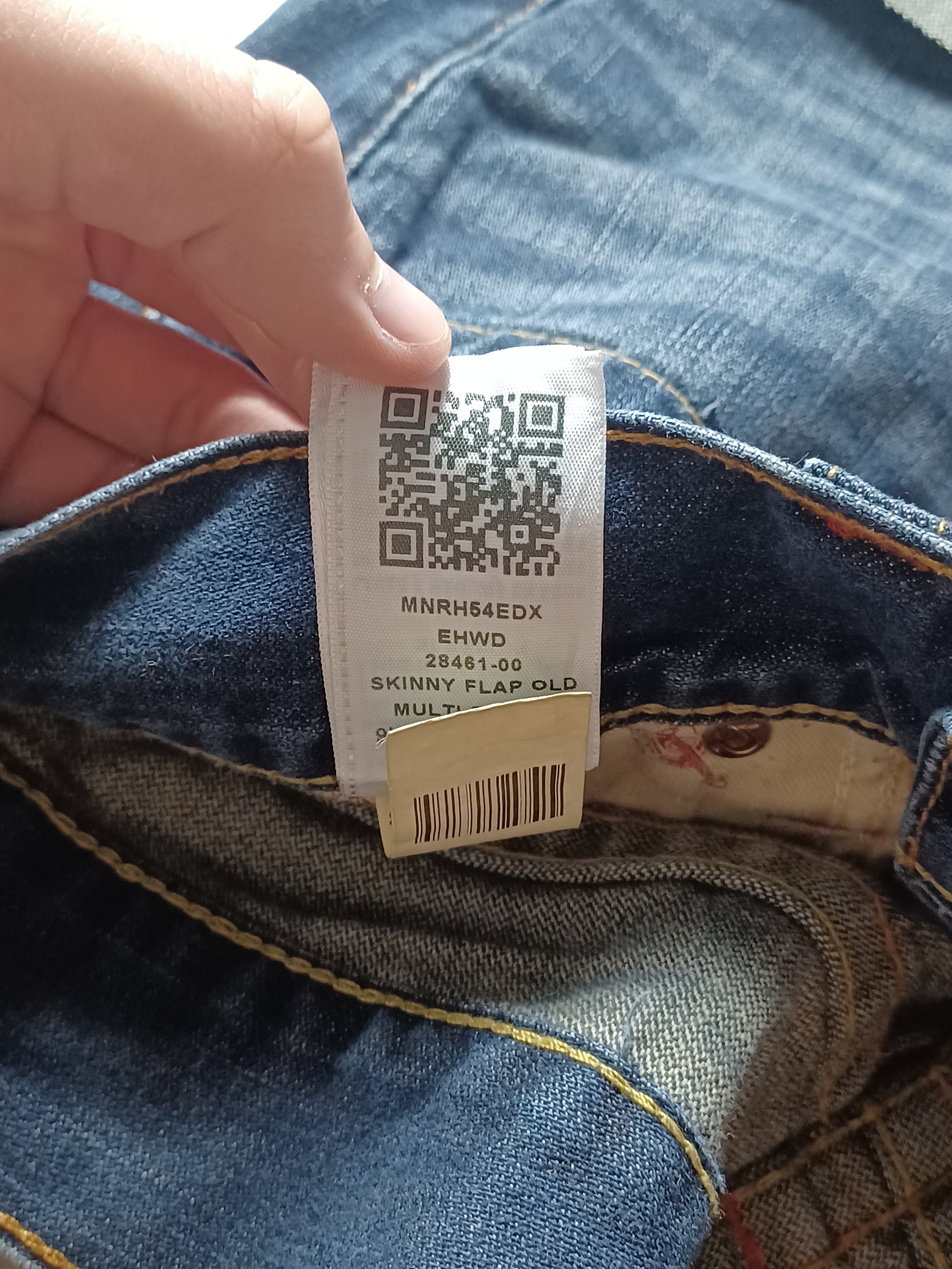 Granatowe low rise szorty True Religion