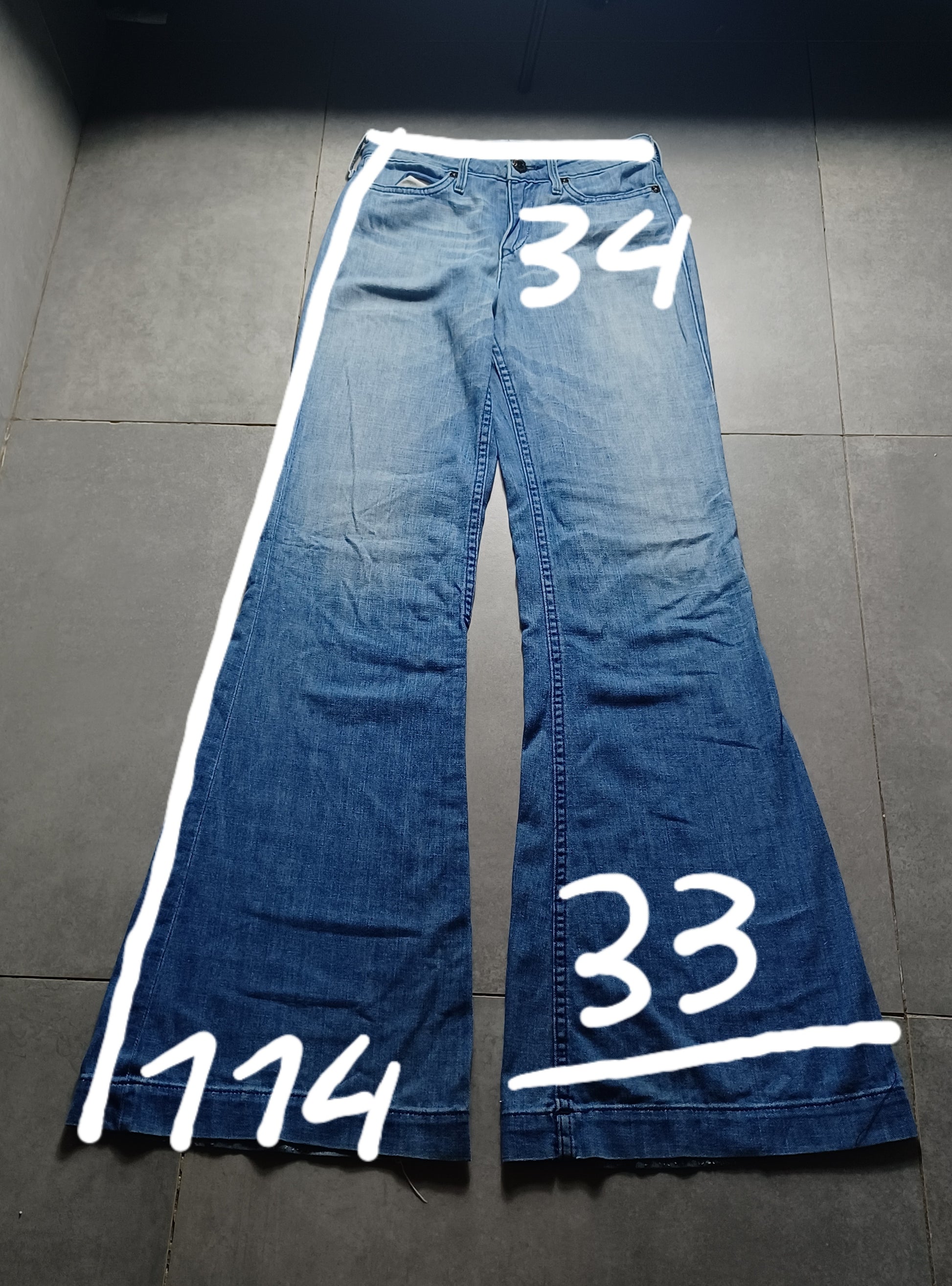 Flared Jeansy True Religion