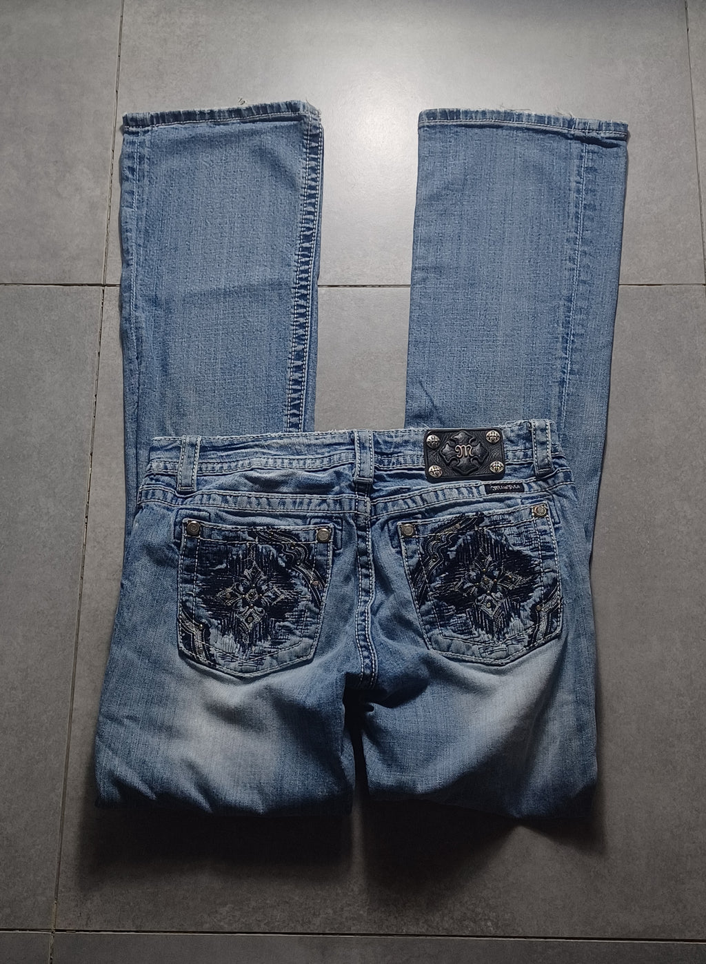 Niebieskie low rise Flared Jeansy Miss Me