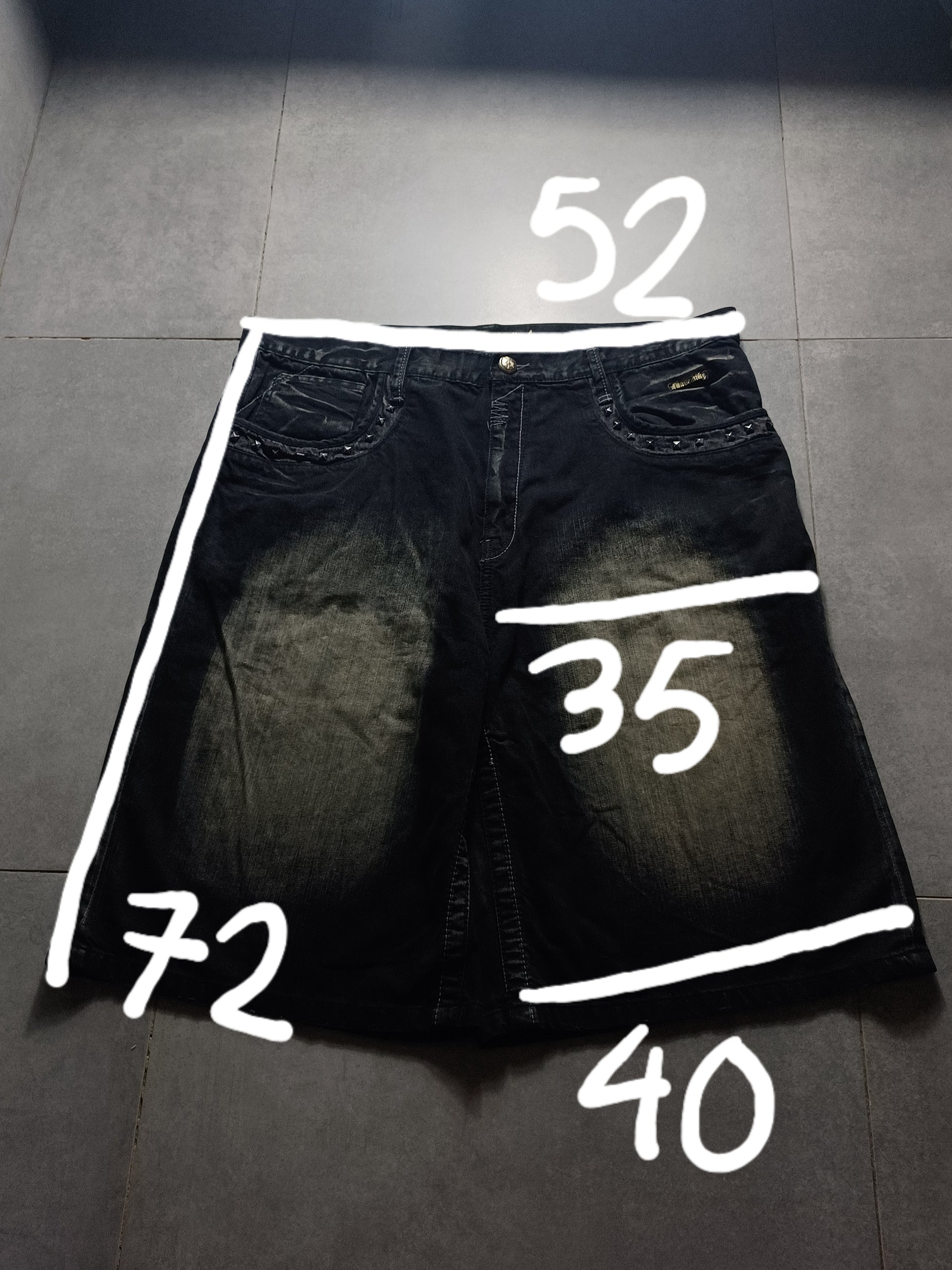Czarne baggy Jortsy Akademiks