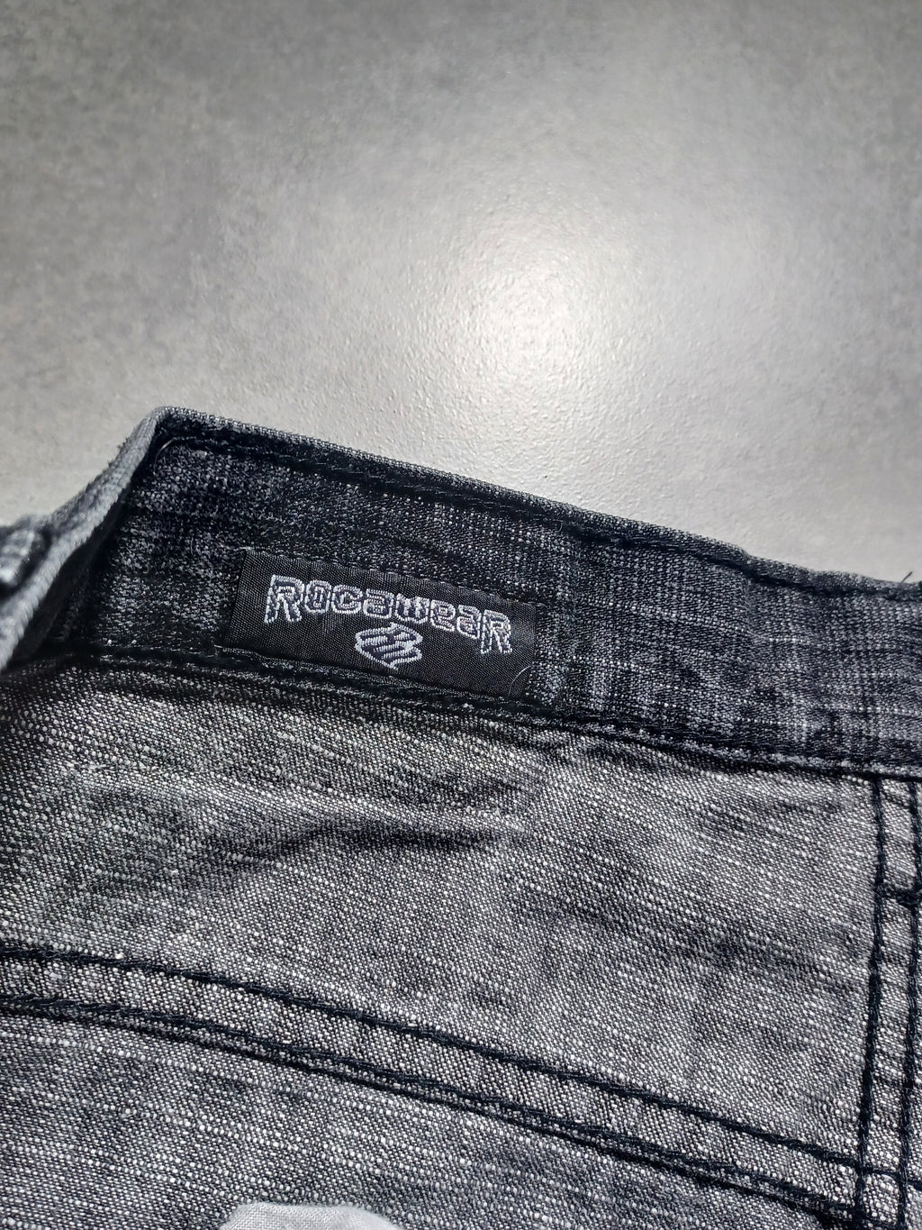 Czarne Baggy Jortsy Rocawear