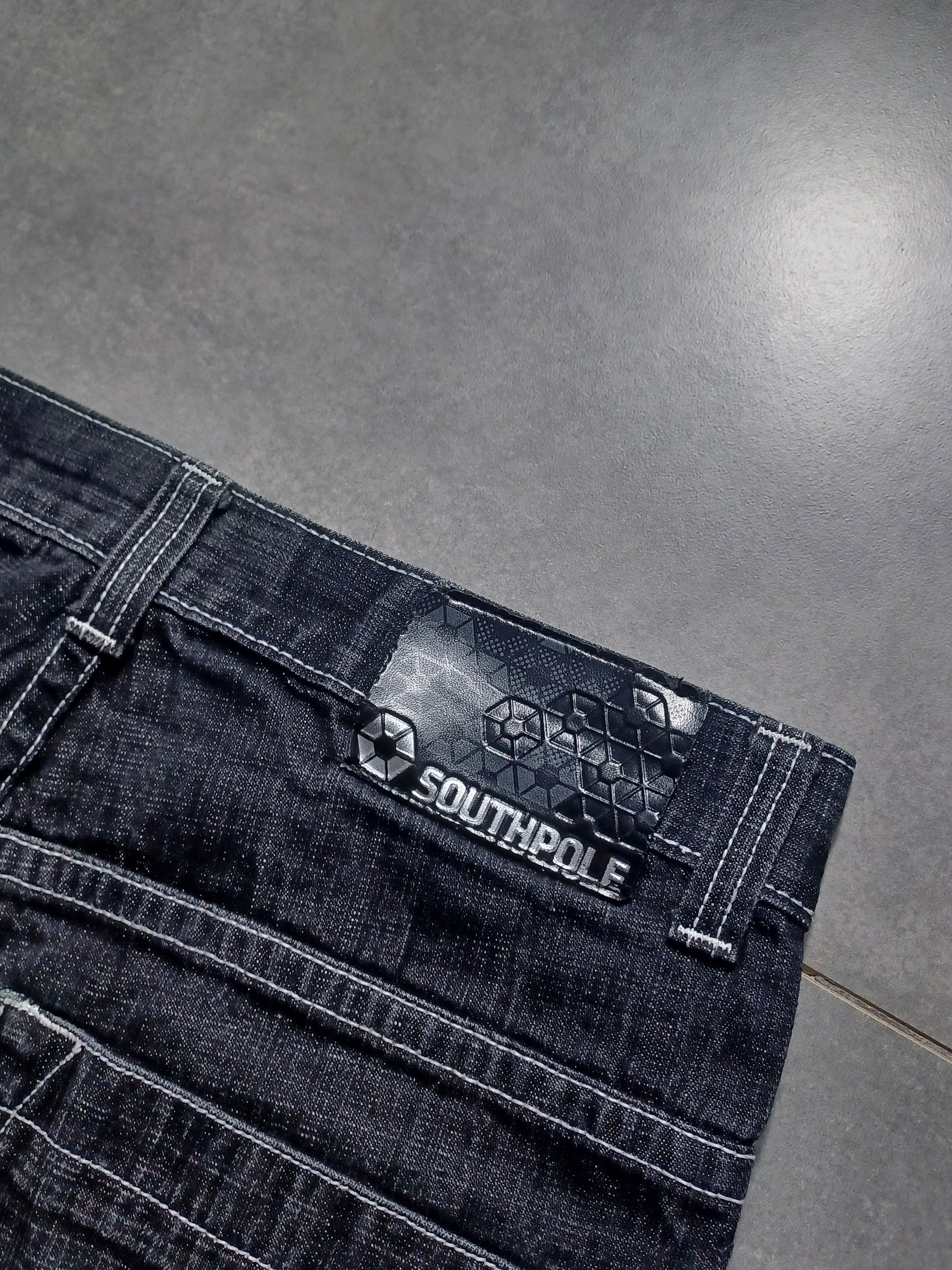 Czarne Baggy Jortsy Southpole