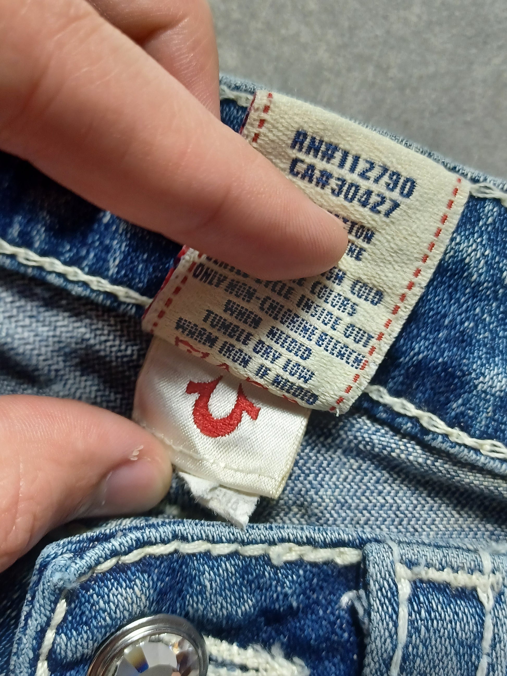 Low rise szorty jeansowe True Religion