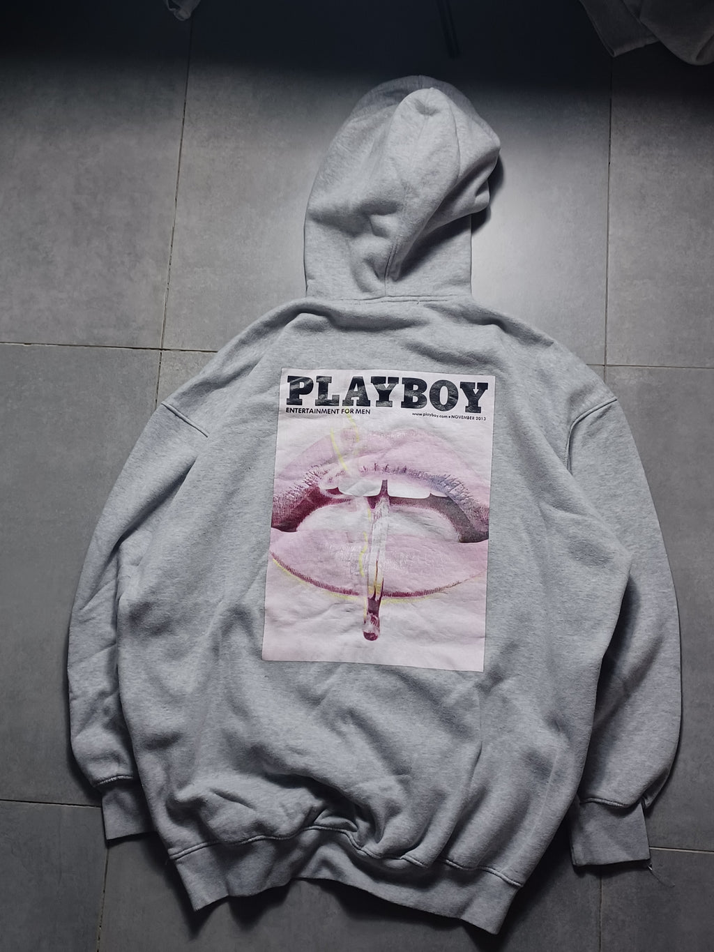 Szara baggy bluza z kapturem Playboy