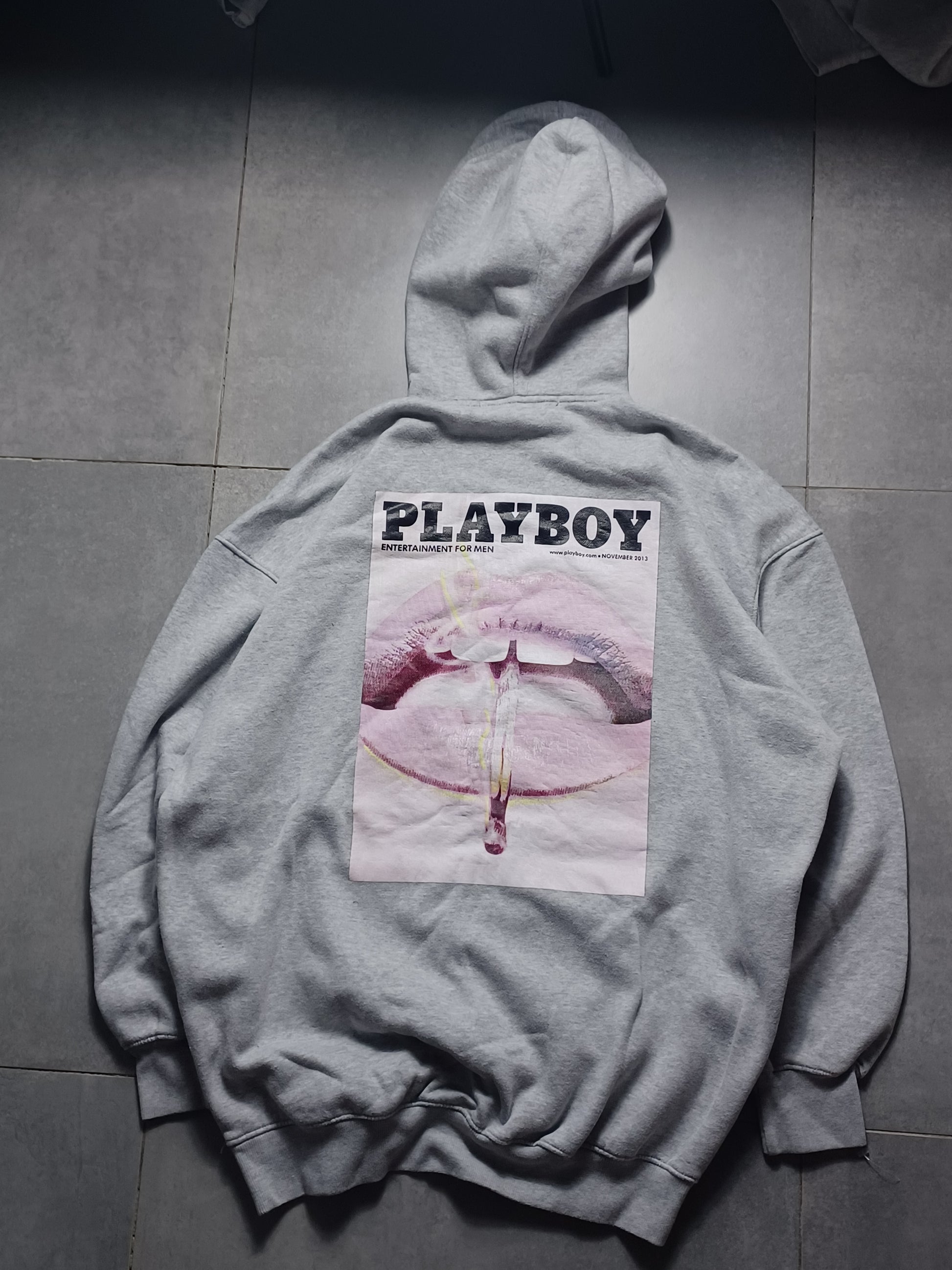 Szara baggy bluza z kapturem Playboy
