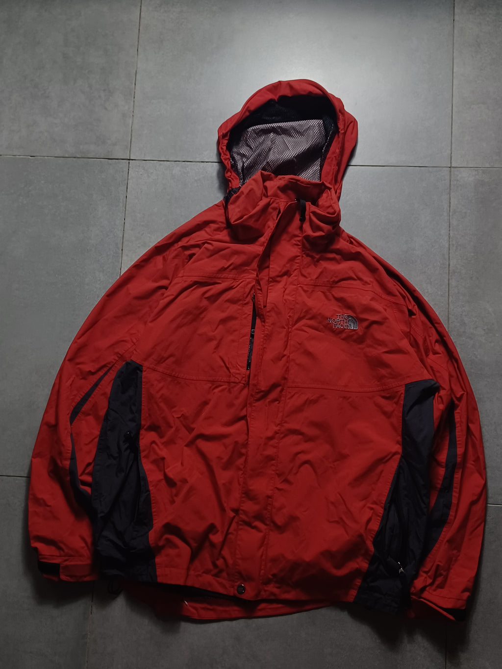 Czerwona kurtka TheNorthFace Gore-Tex