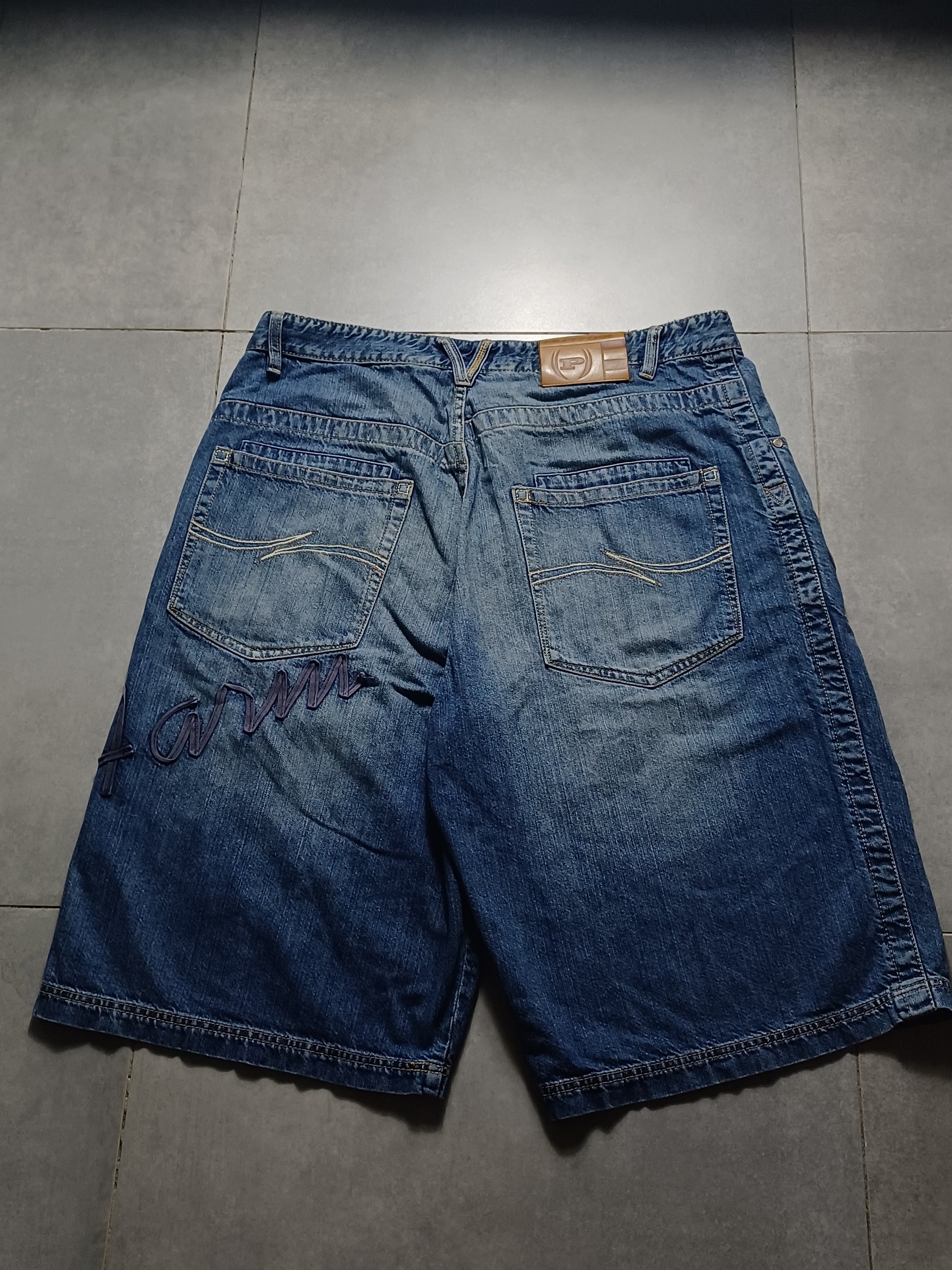 Niebieskie baggy Jortsy Phat Farm