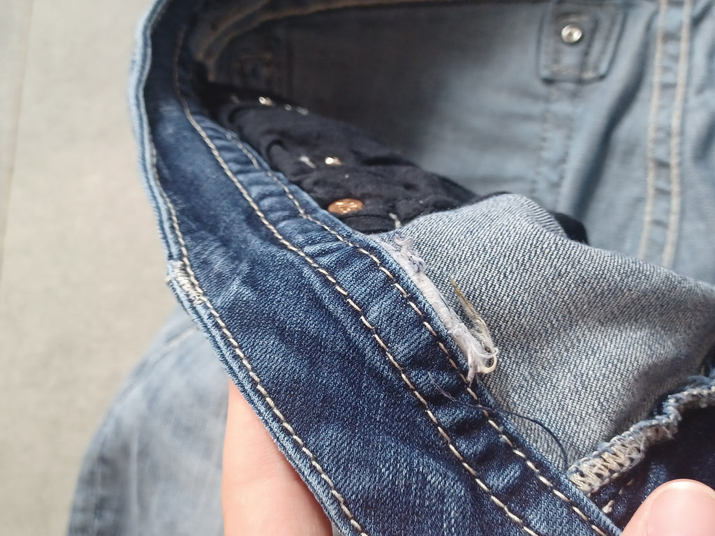 Jasnoniebieskie mid rise Bootcut jeans Miss Me