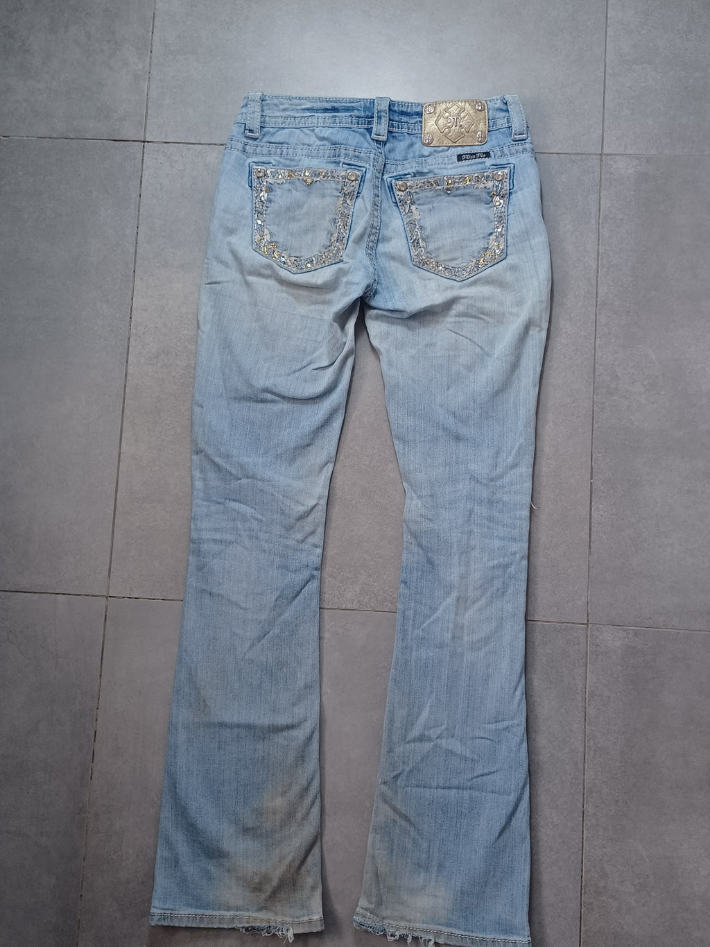 Jasnoniebieskie bootcut jeans Miss Me
