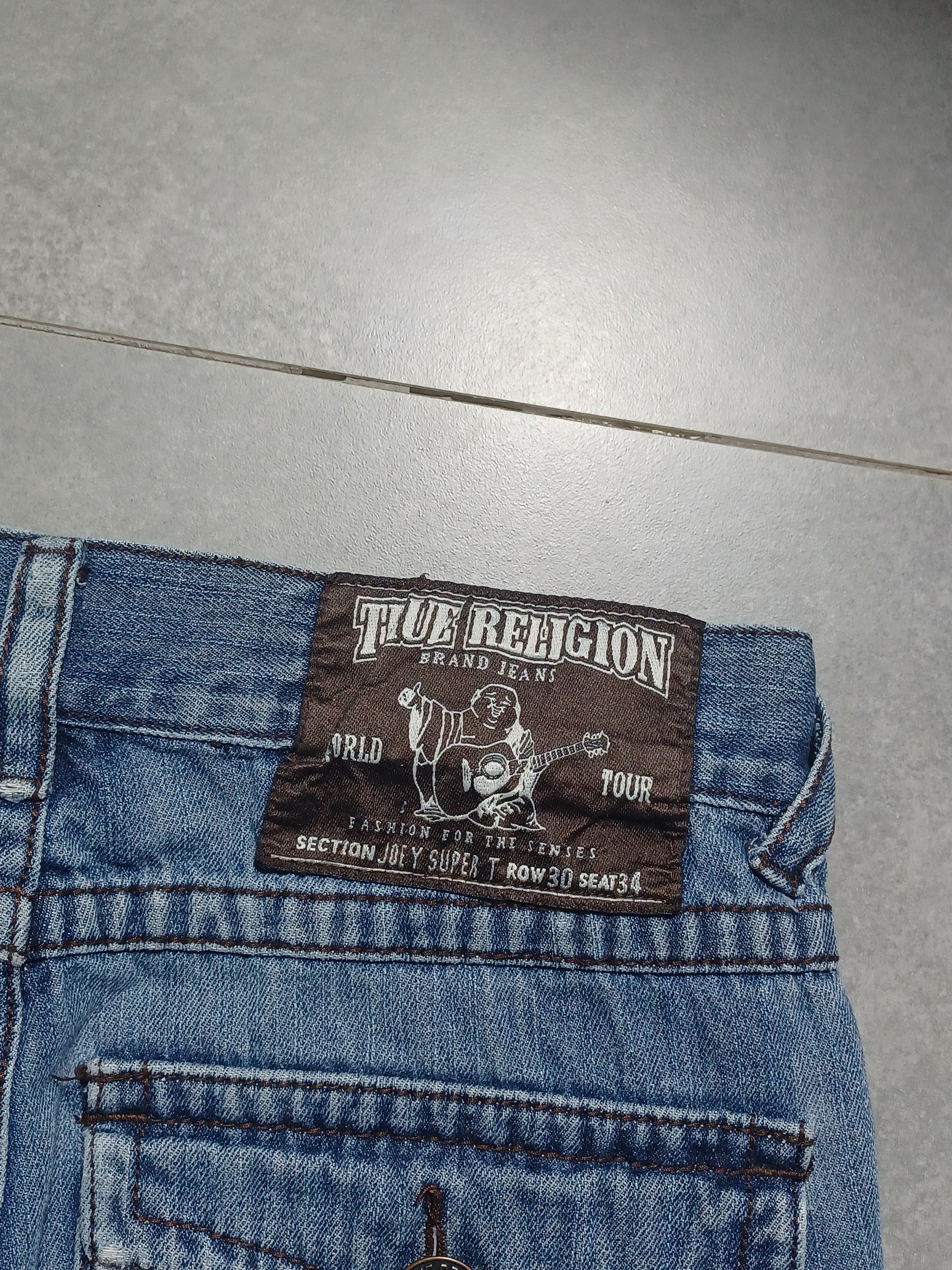 Niebieskie spodenki jeansowe True Religion
