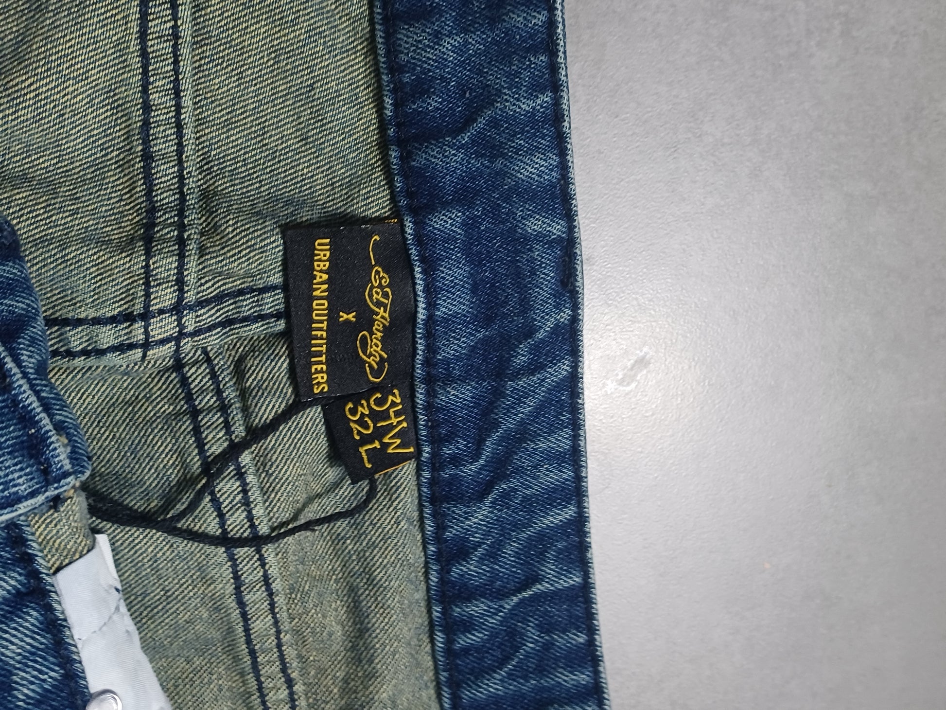 Niebieskie baggy jeansy Ed Hardy x Urban Outfitters