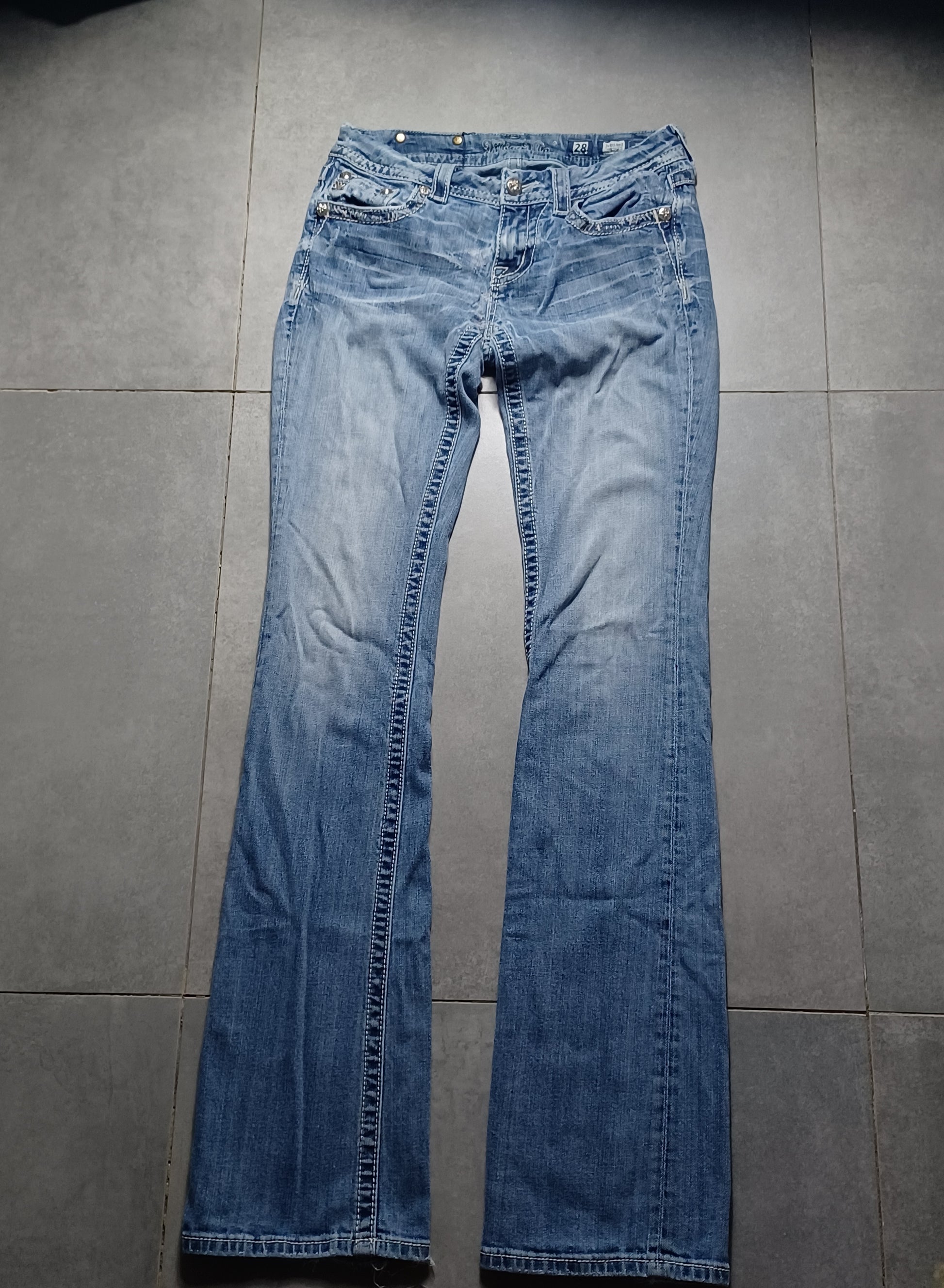 Niebieskie low rise Flared jeansy Miss Me