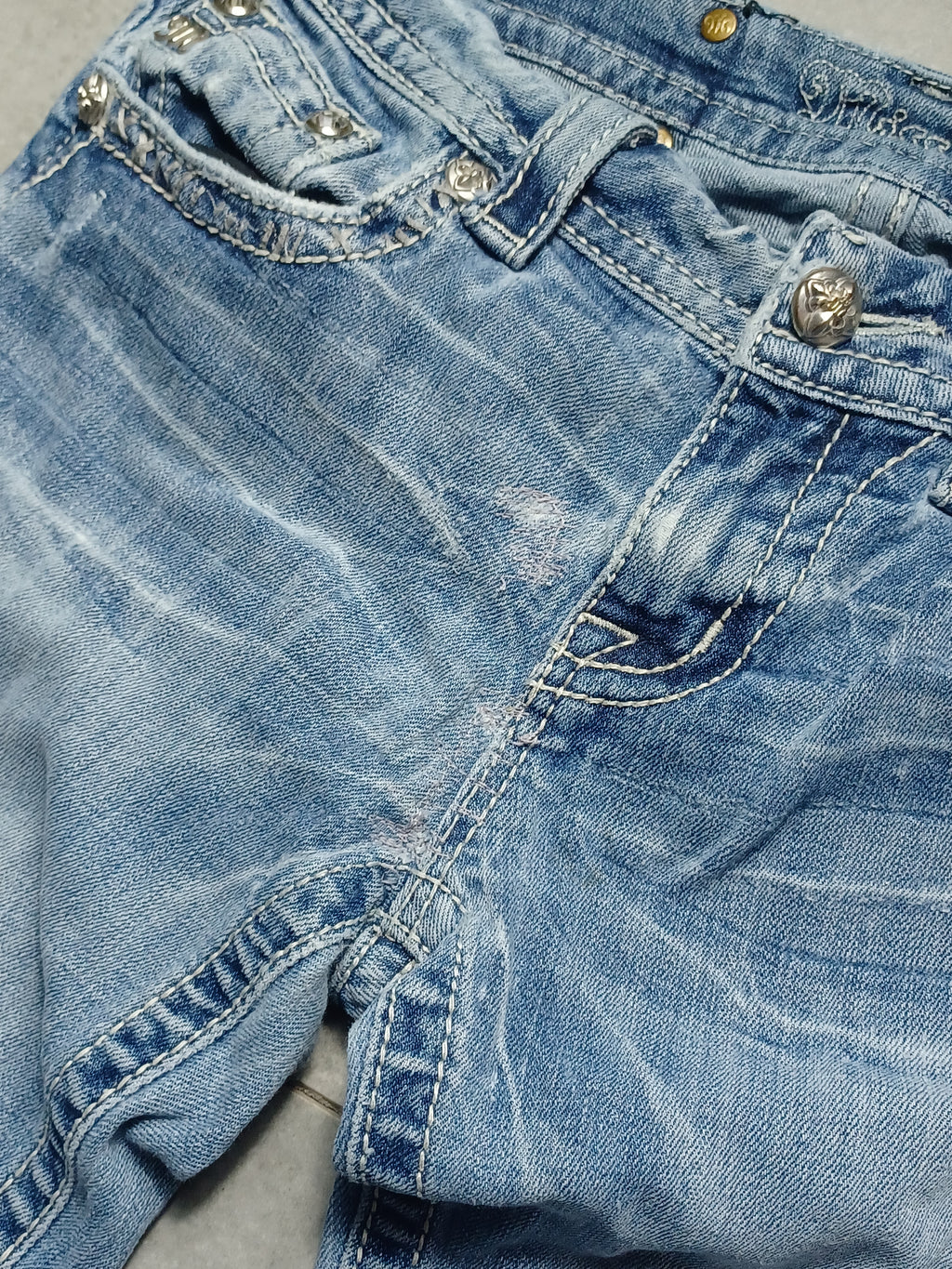 Niebieskie low rise Flared jeansy Miss Me
