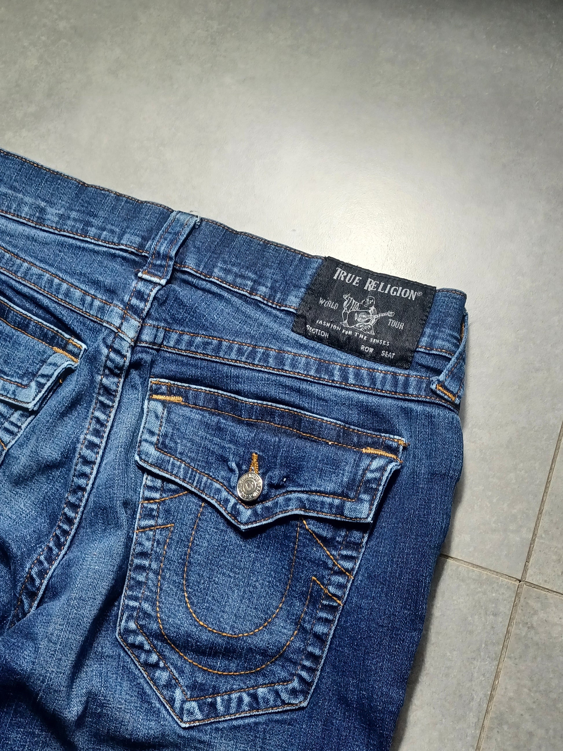 Granatowe straight fit jeansy True Religion