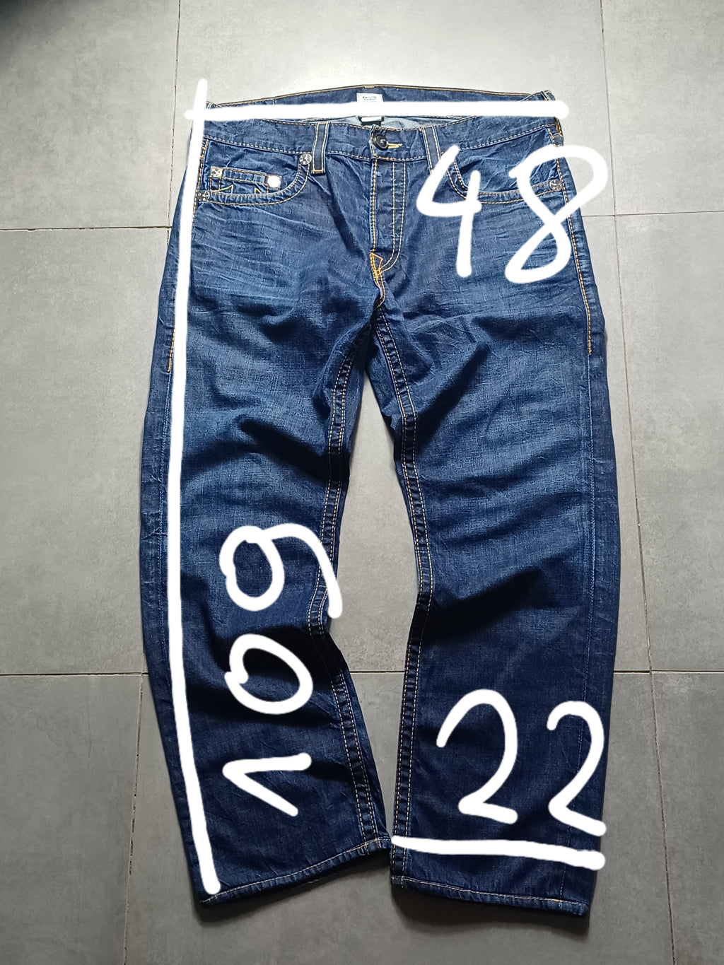 Granatowe straight jeans True Religion