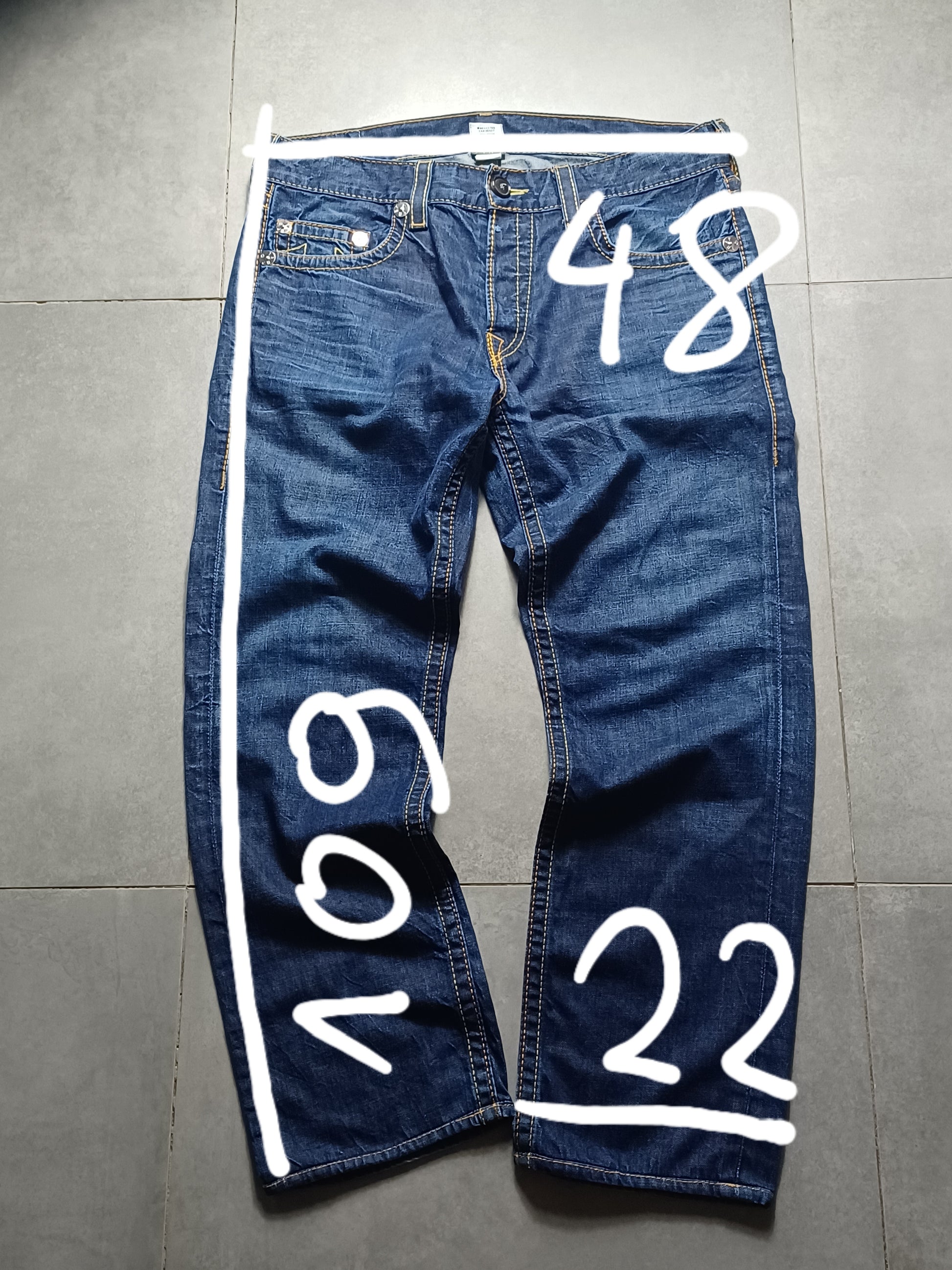 Granatowe straight jeans True Religion