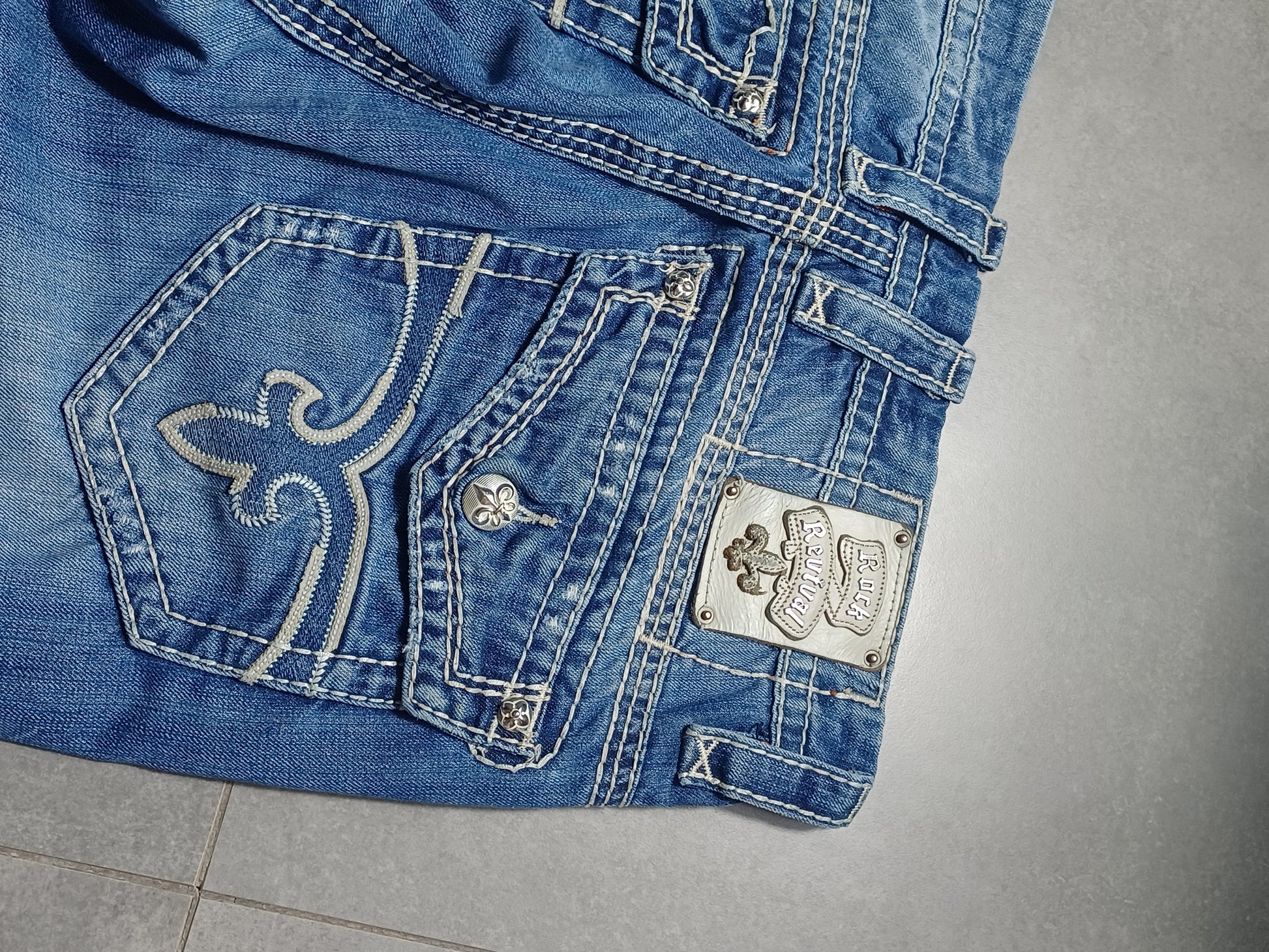 Niebieskie straight jeans Rock Revival