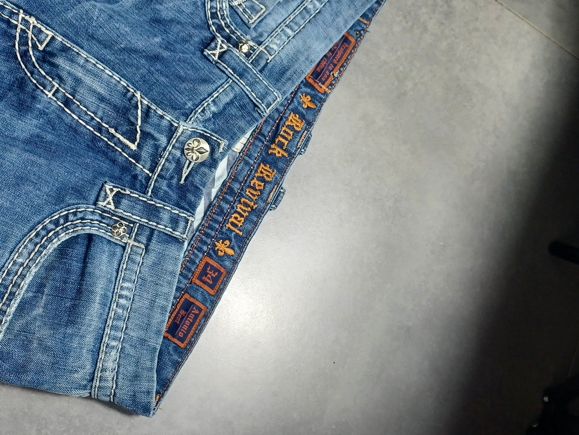 Niebieskie straight jeans Rock Revival