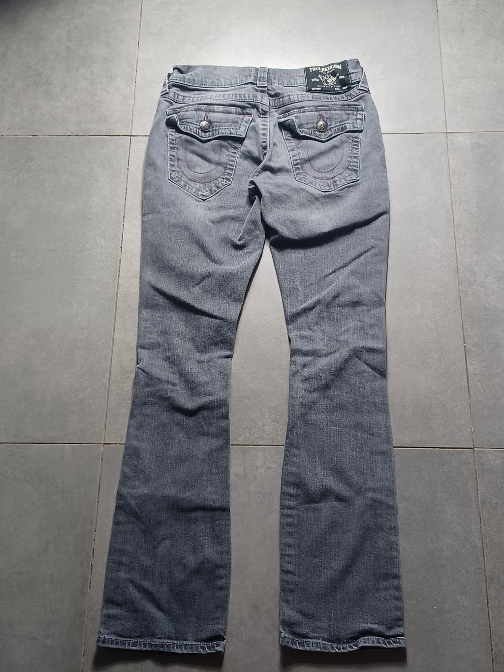 Szare Flared jeansy True Religion
