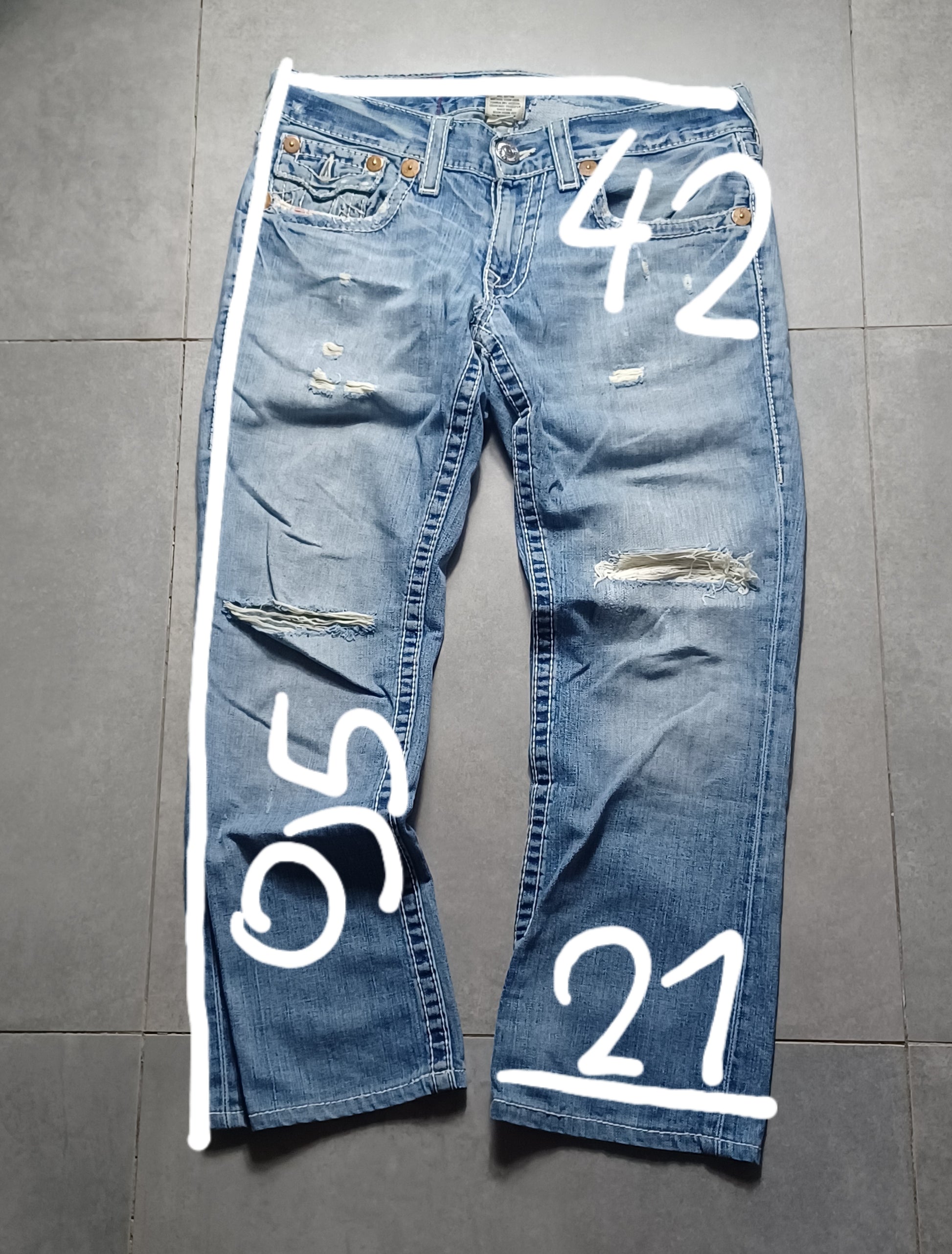 Jasnoniebieskie straight jeans True Religion