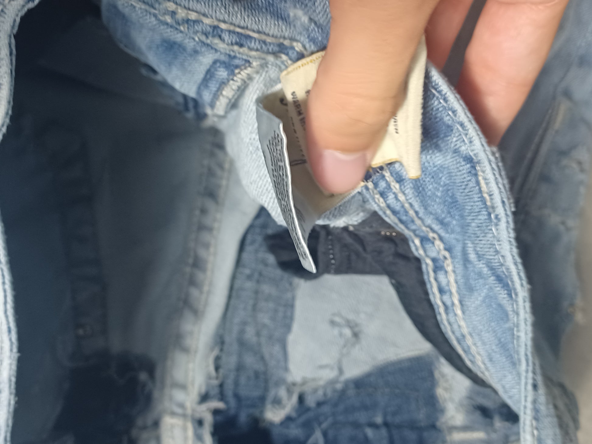 Jasnoniebieskie low rise flared jeansy Miss Me
