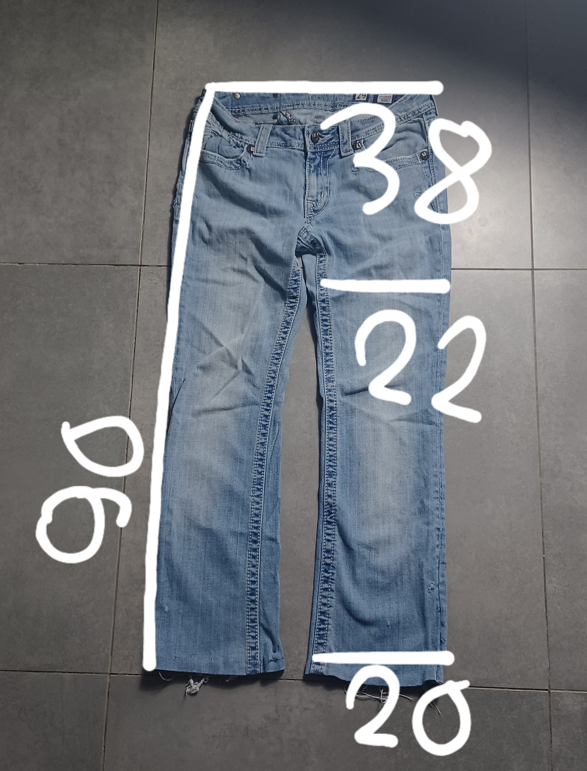 Jasnoniebieskie low rise flared jeansy Miss Me