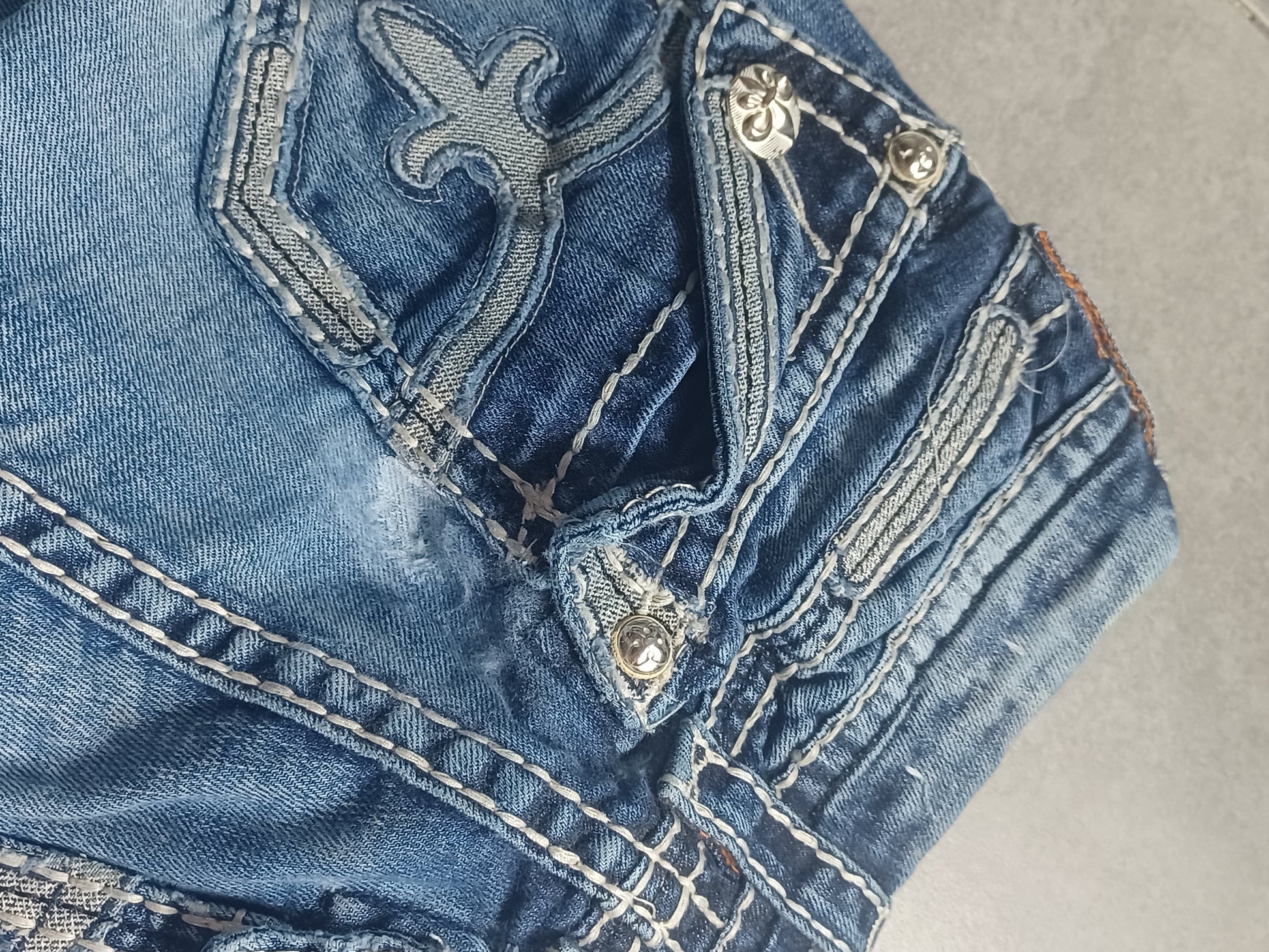 Niebieskie flared jeanst Rock Revival