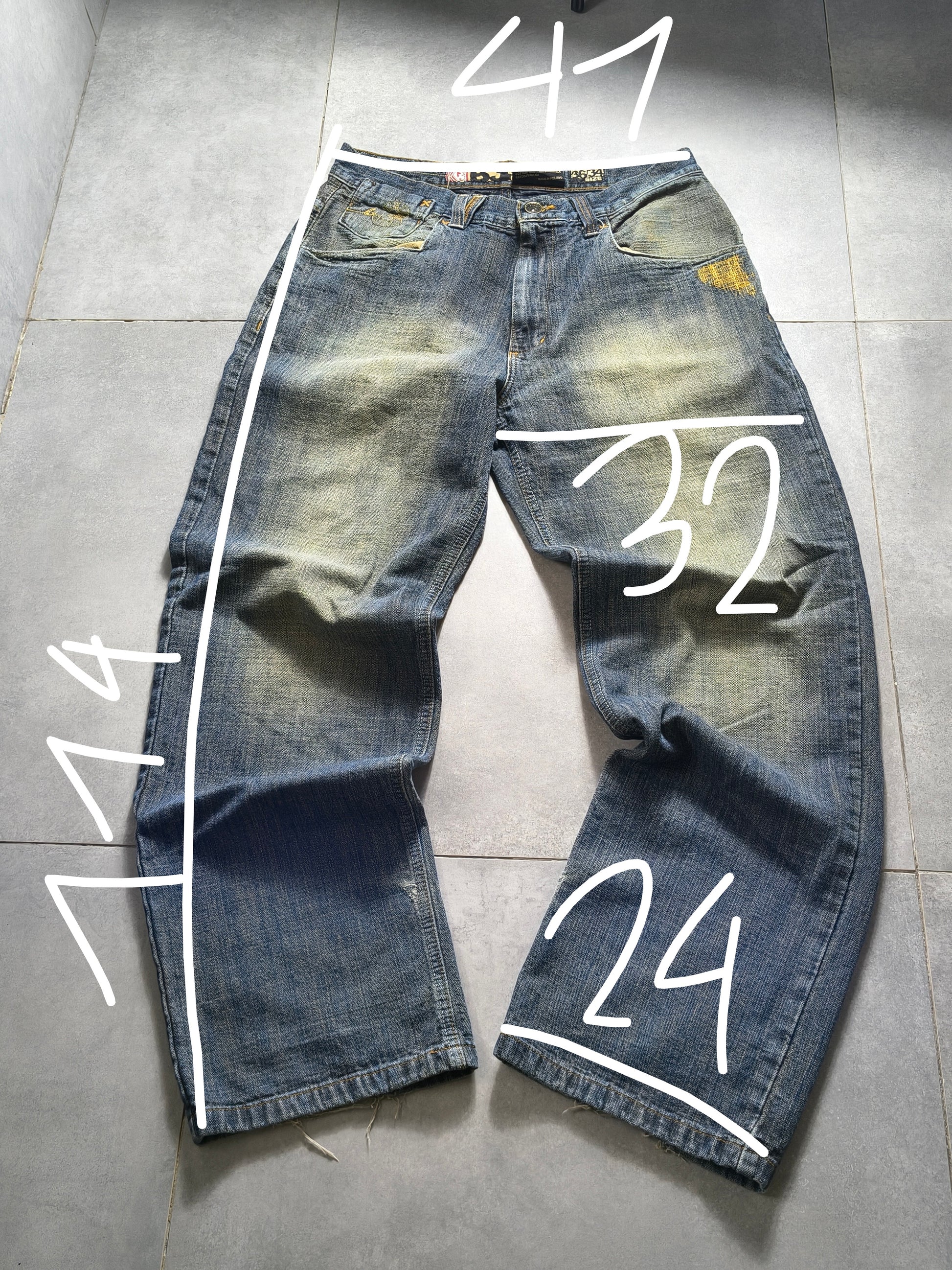 Niebieskie baggy jeansy B3 z żółtym washem