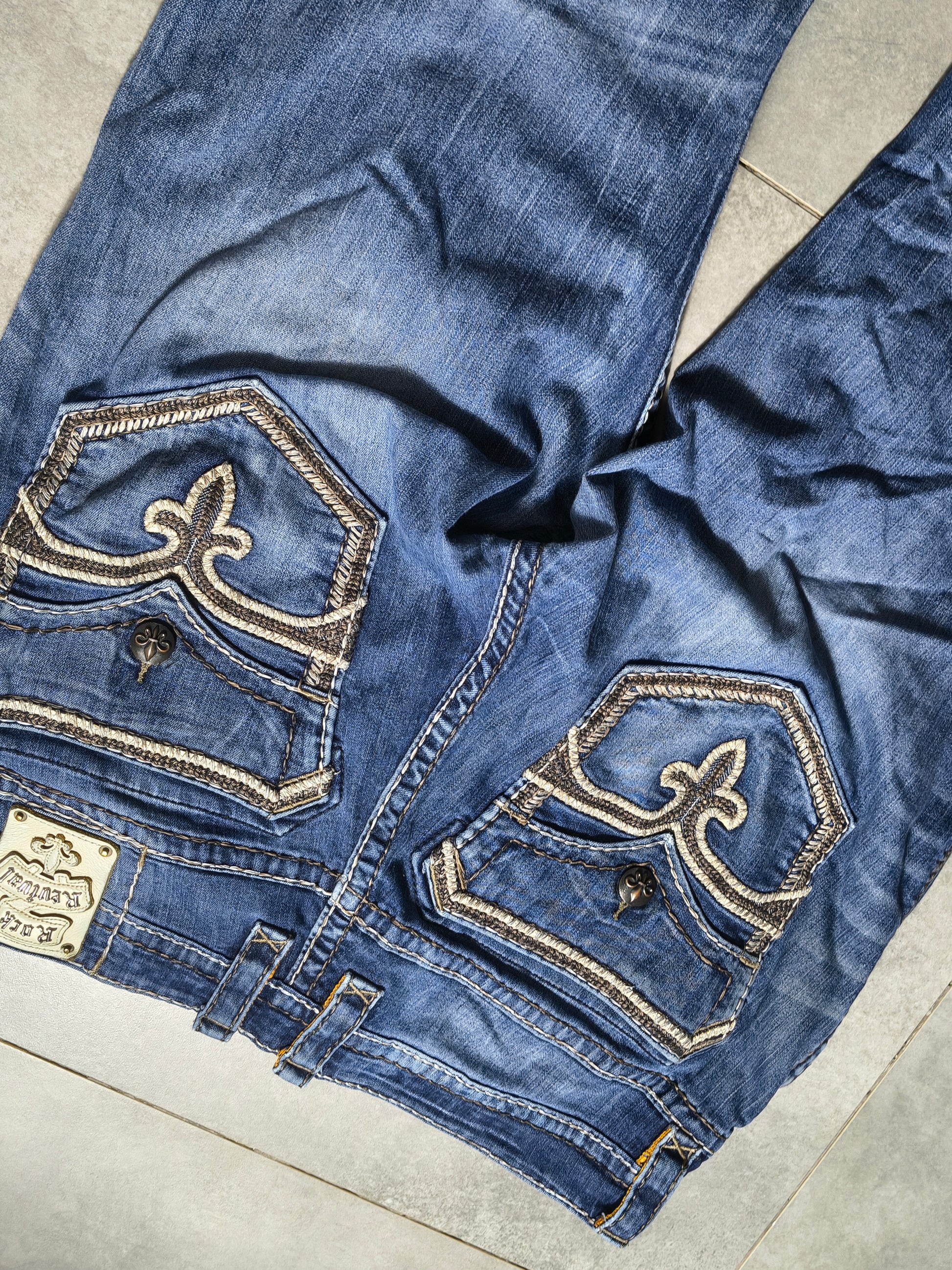 Granatowe straight fit jeansy Rock Revival