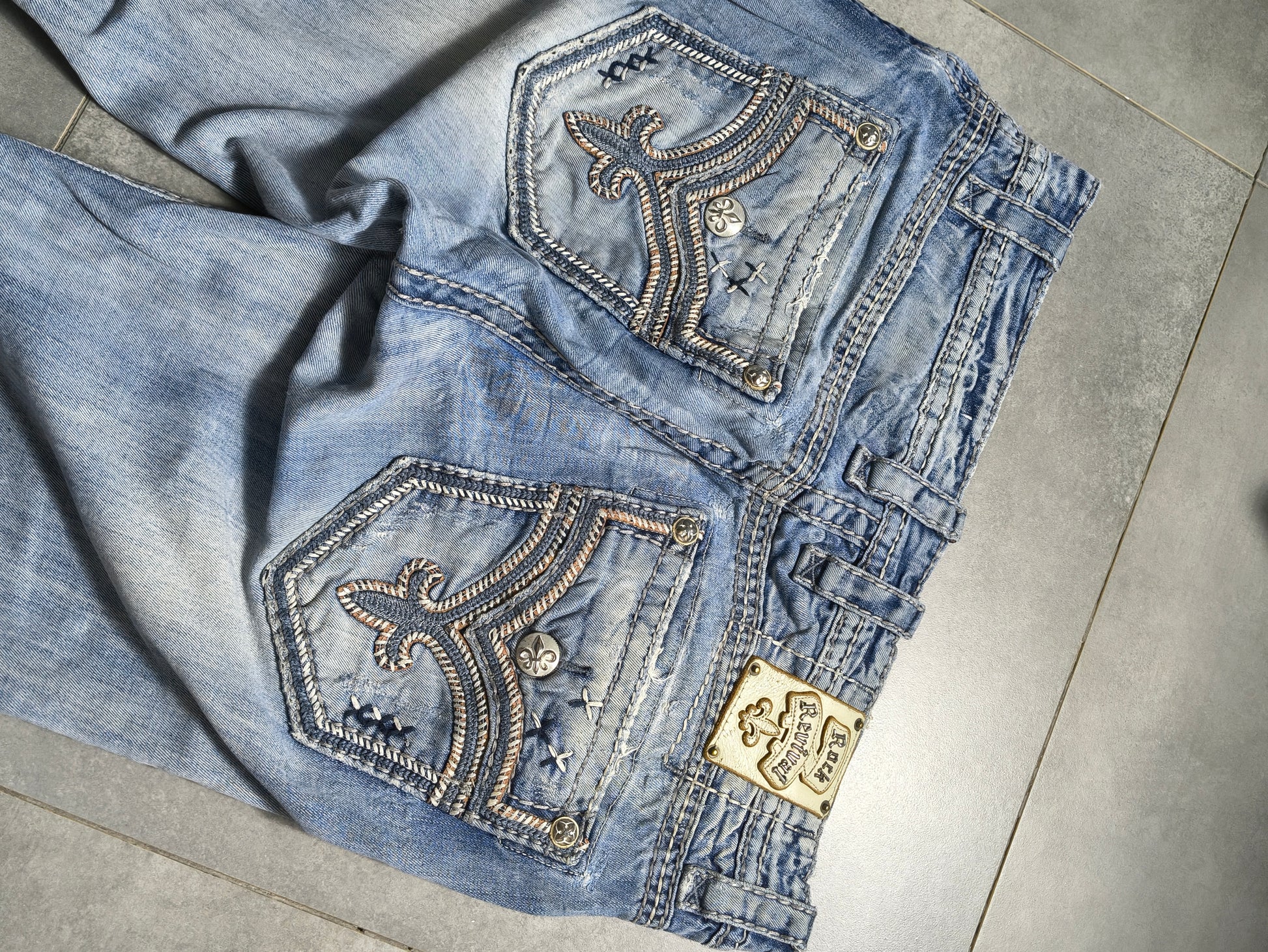 Jasnoniebieskie straight fit jeansy Rock Revival