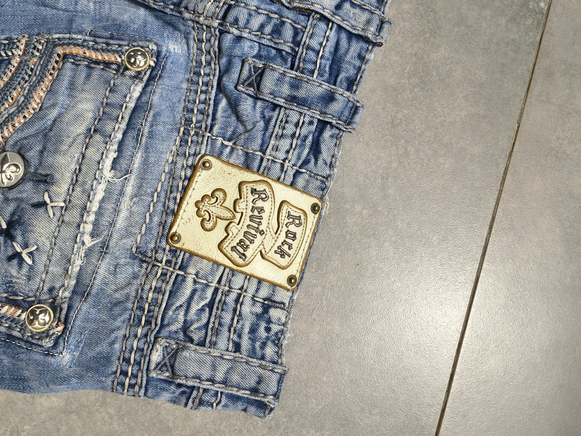 Jasnoniebieskie straight fit jeansy Rock Revival