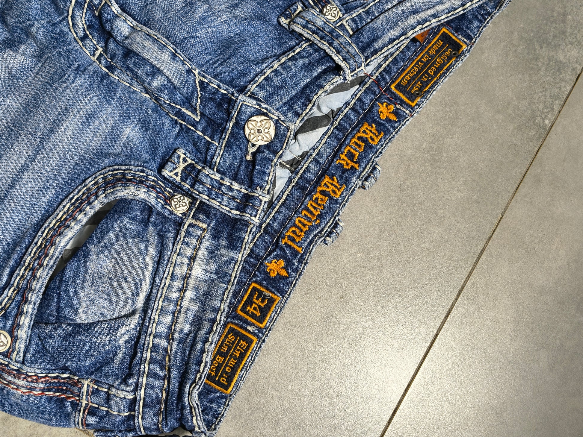 Jasnoniebieskie bootcut jeansy Rock Revival
