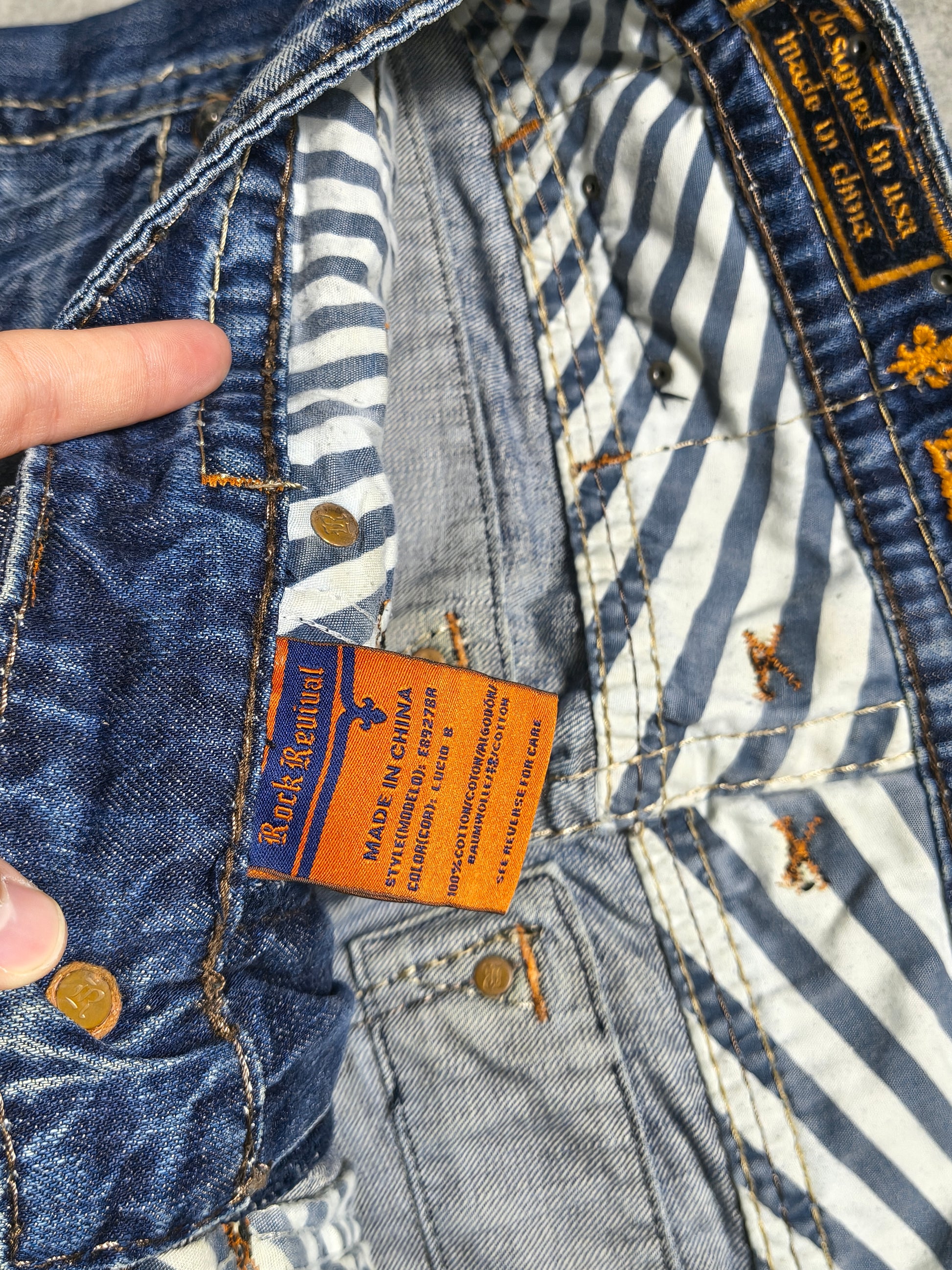 Granatowe bootcut  jeansy Rock Revival