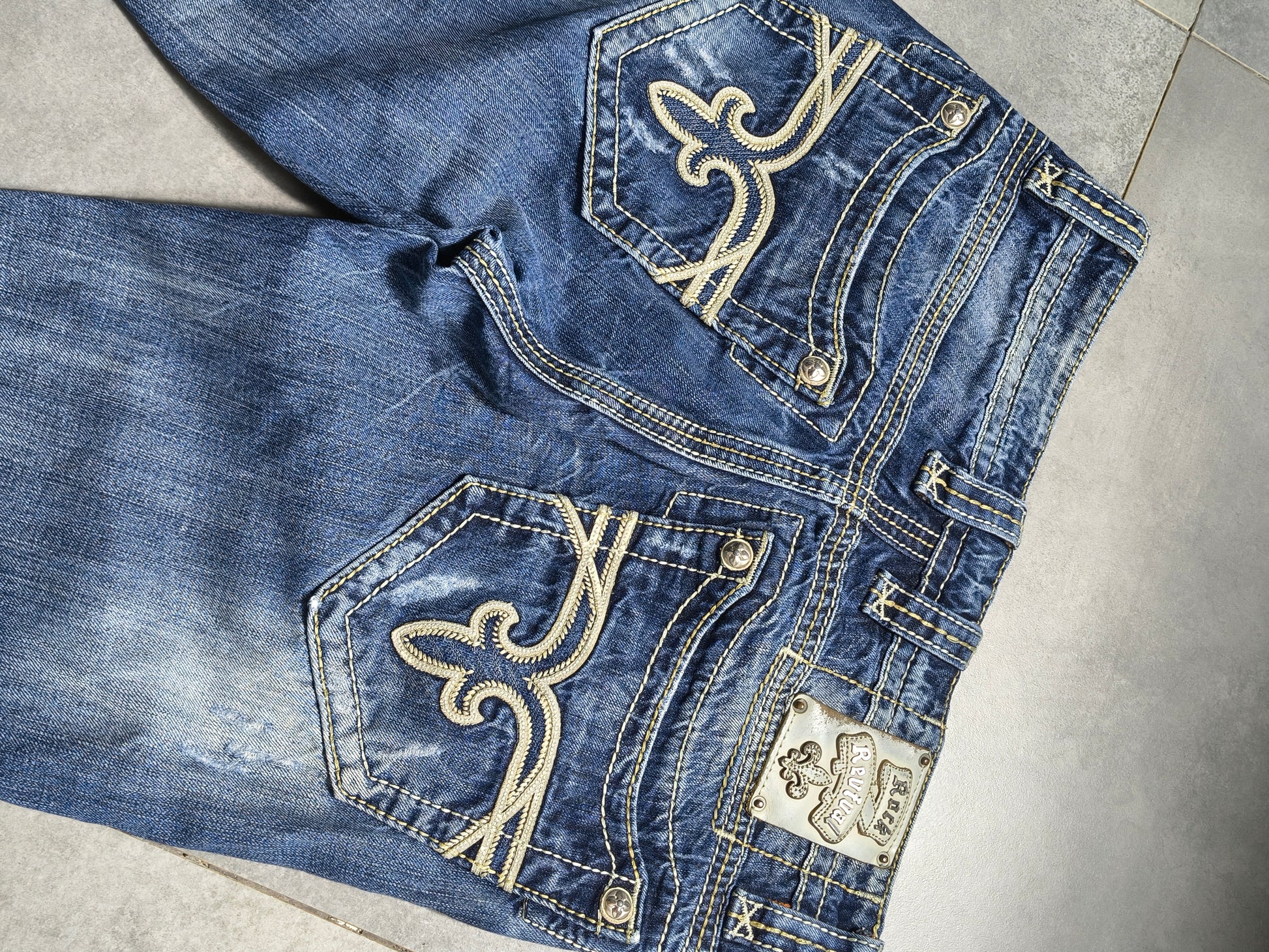 Granatowe bootcut jeansy Rock Revival