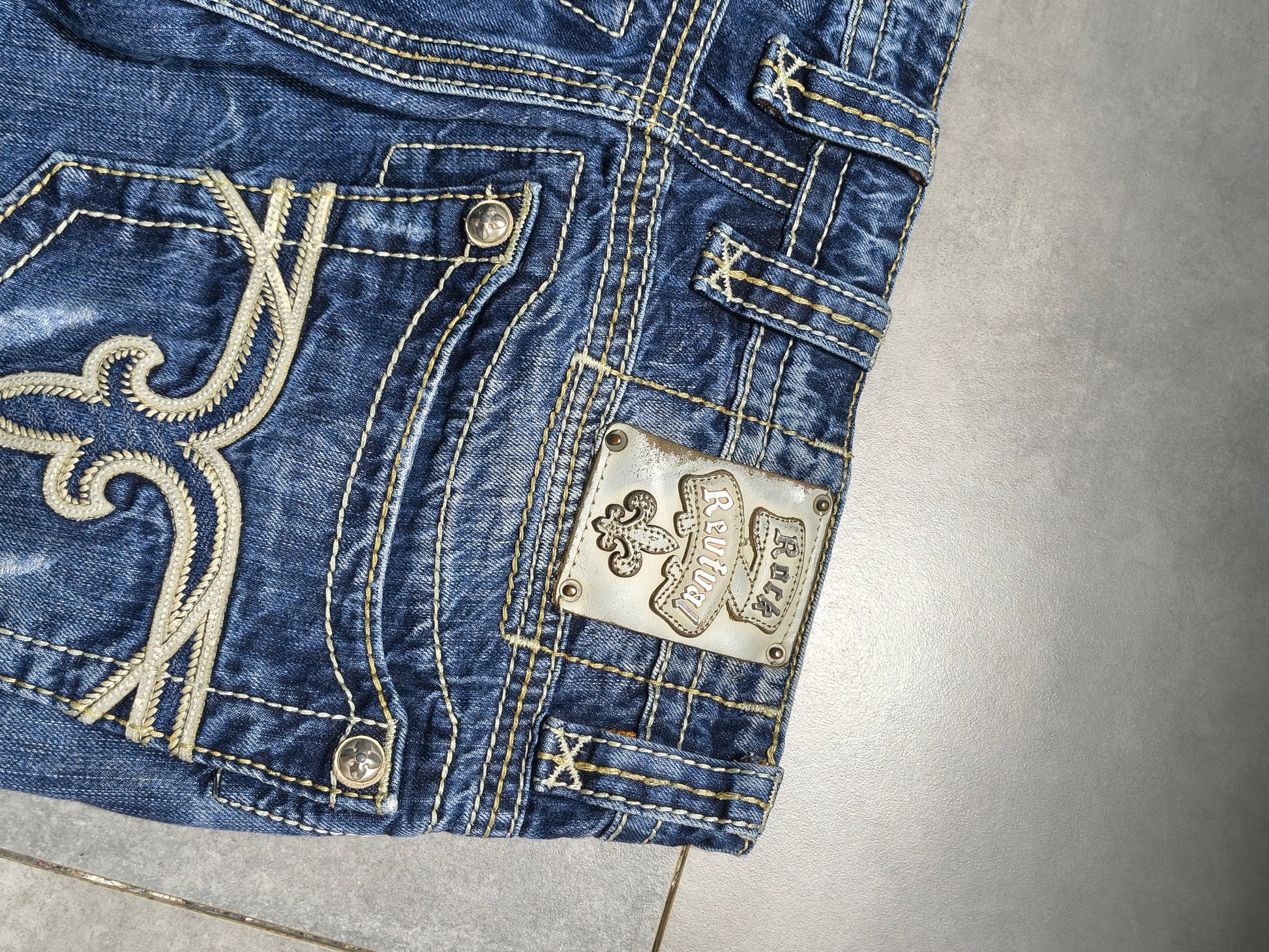 Granatowe bootcut jeansy Rock Revival