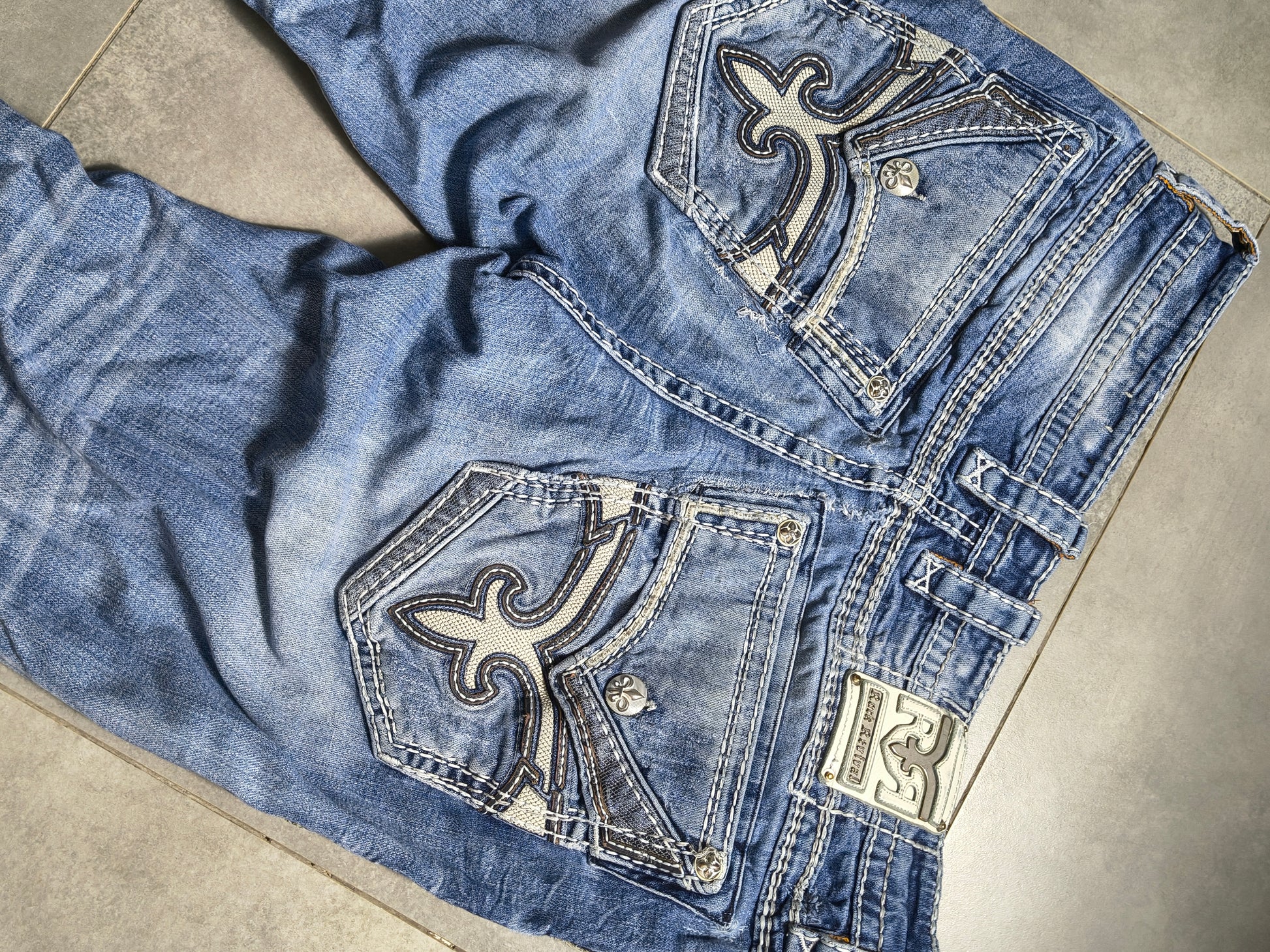 Niebieskie straight fit jeansy Rock Revival