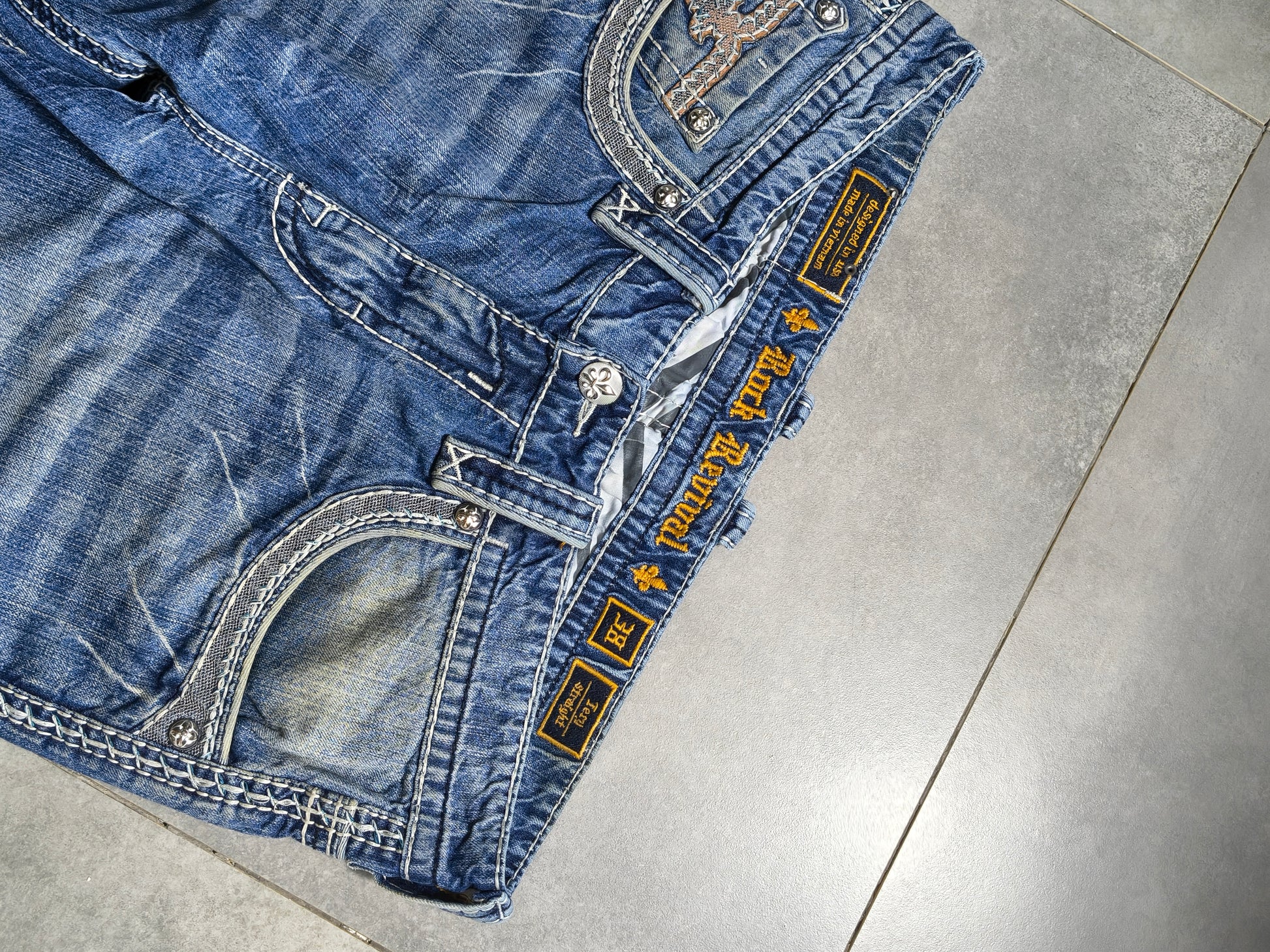 Niebieskie straight fit jeansy Rock Revival