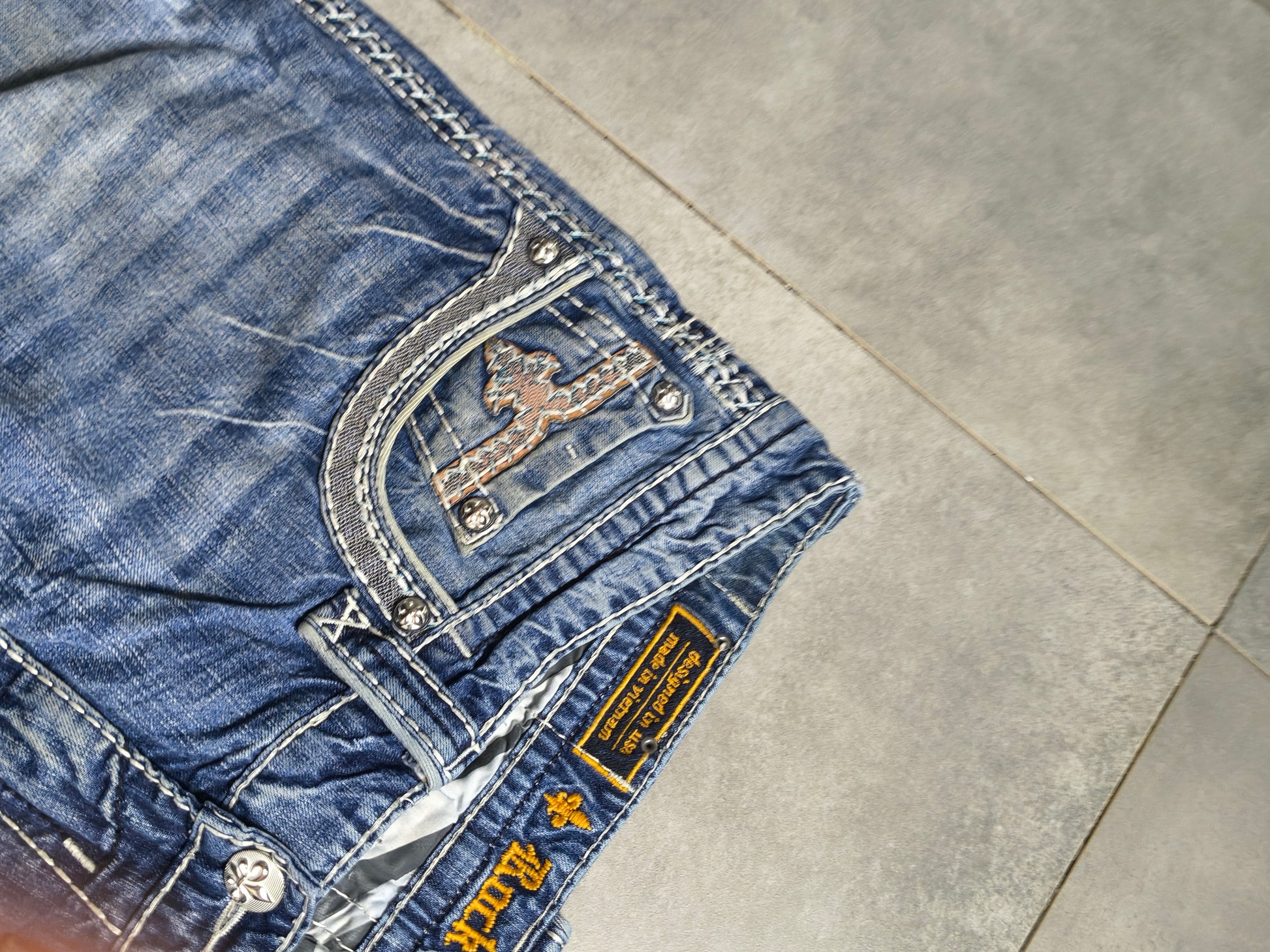 Niebieskie straight fit jeansy Rock Revival