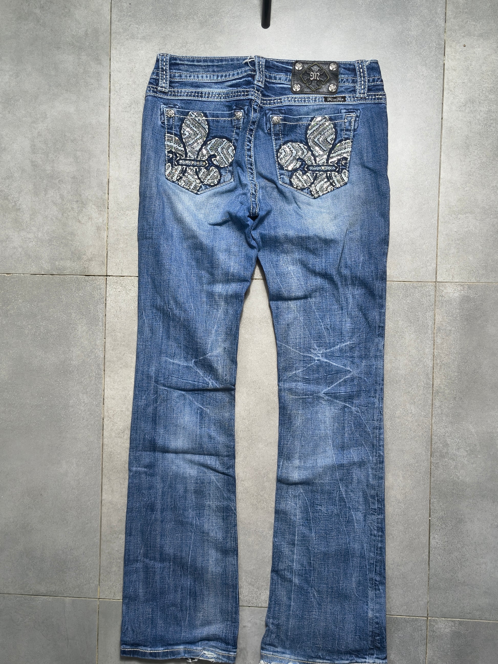 Granatowe Flared jeansy Miss Me