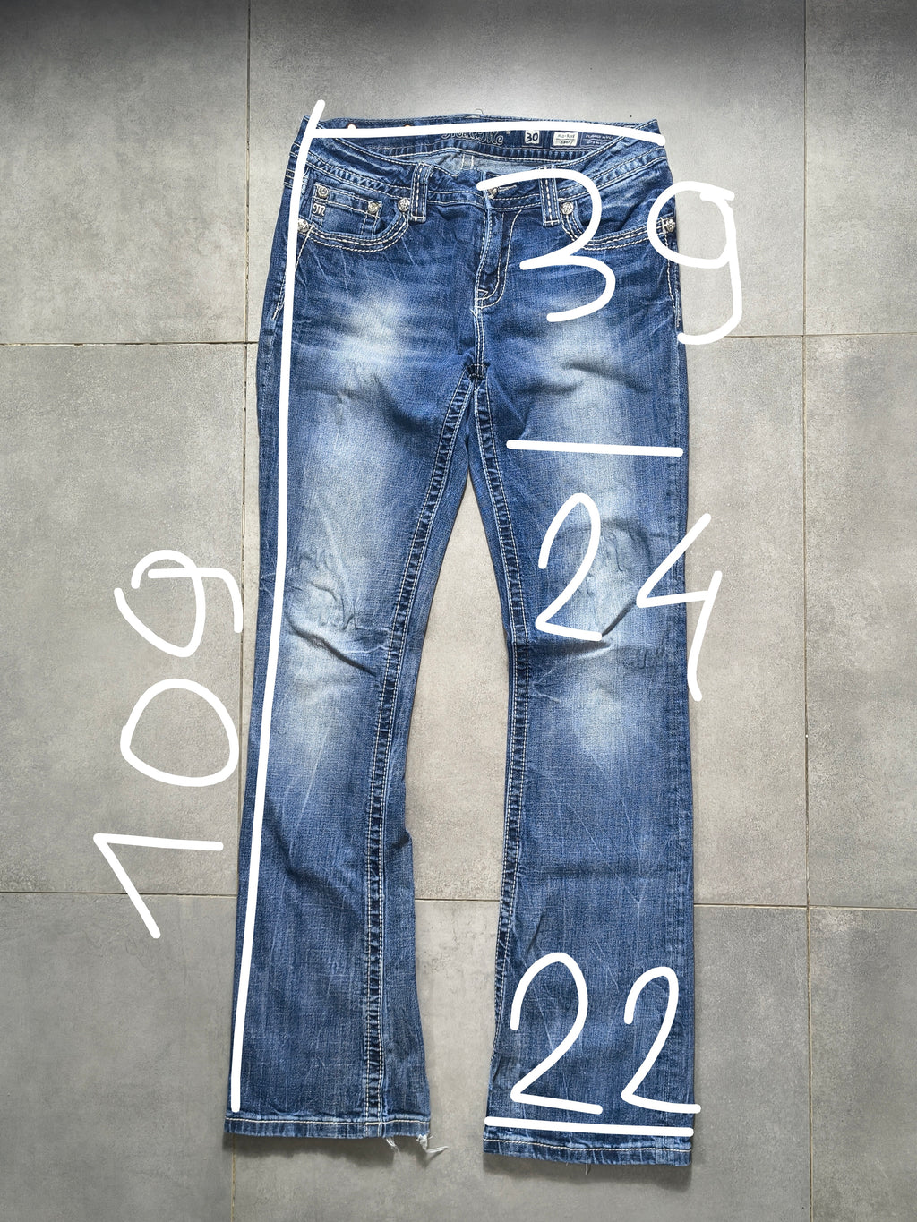 Granatowe Flared jeansy Miss Me