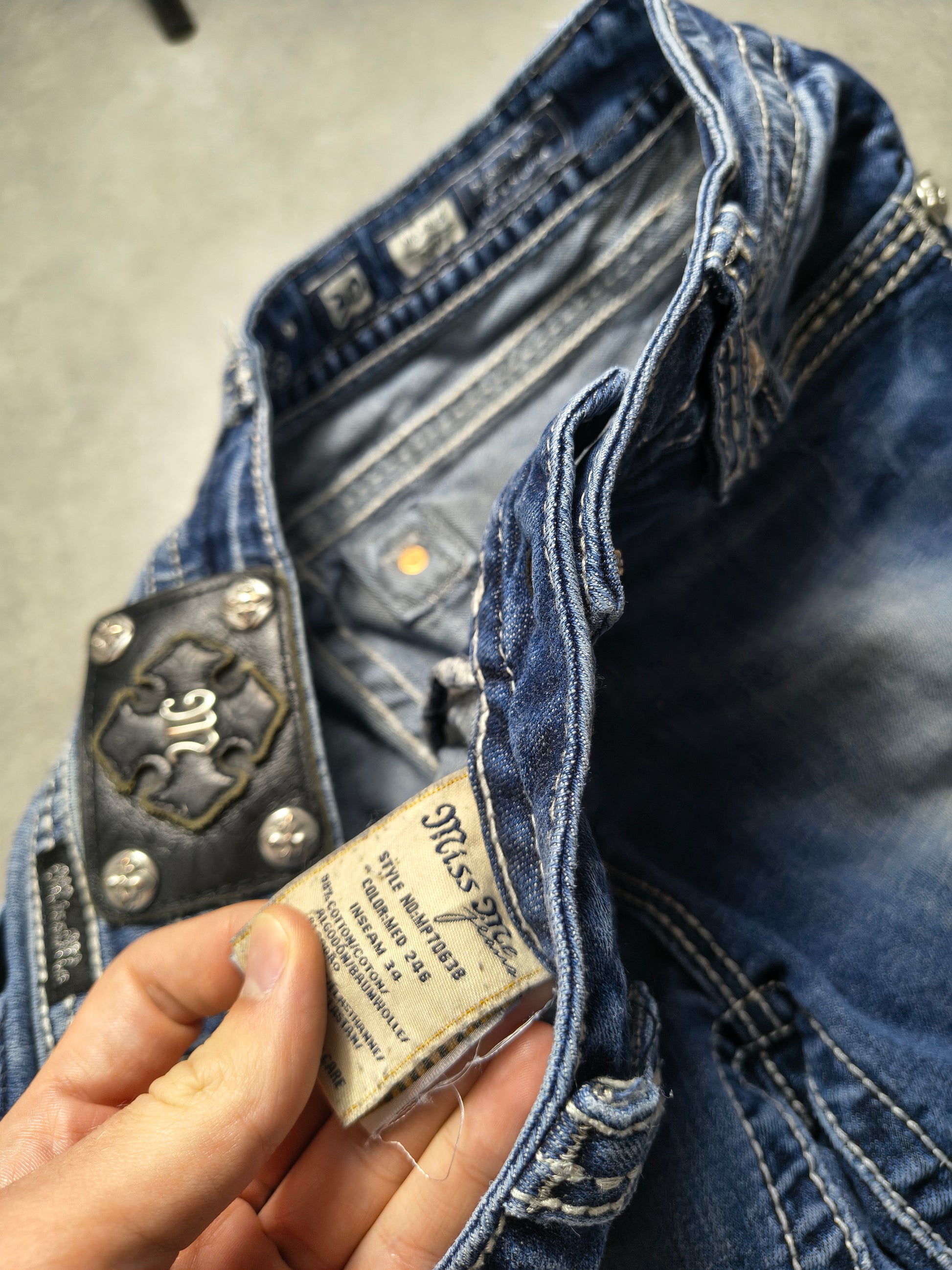 Granatowe Flared jeansy Miss Me