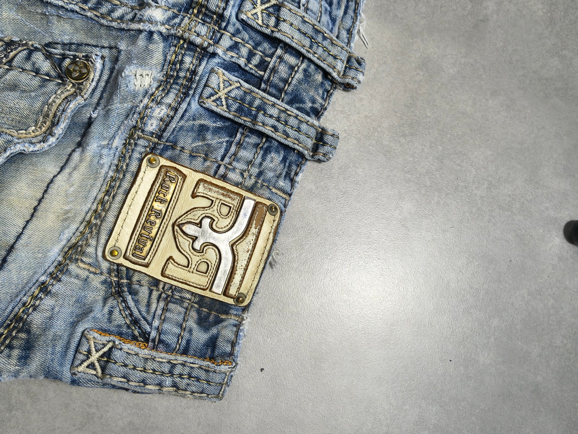 Jasnoniebieskie bootcut jeansy Rock Revival