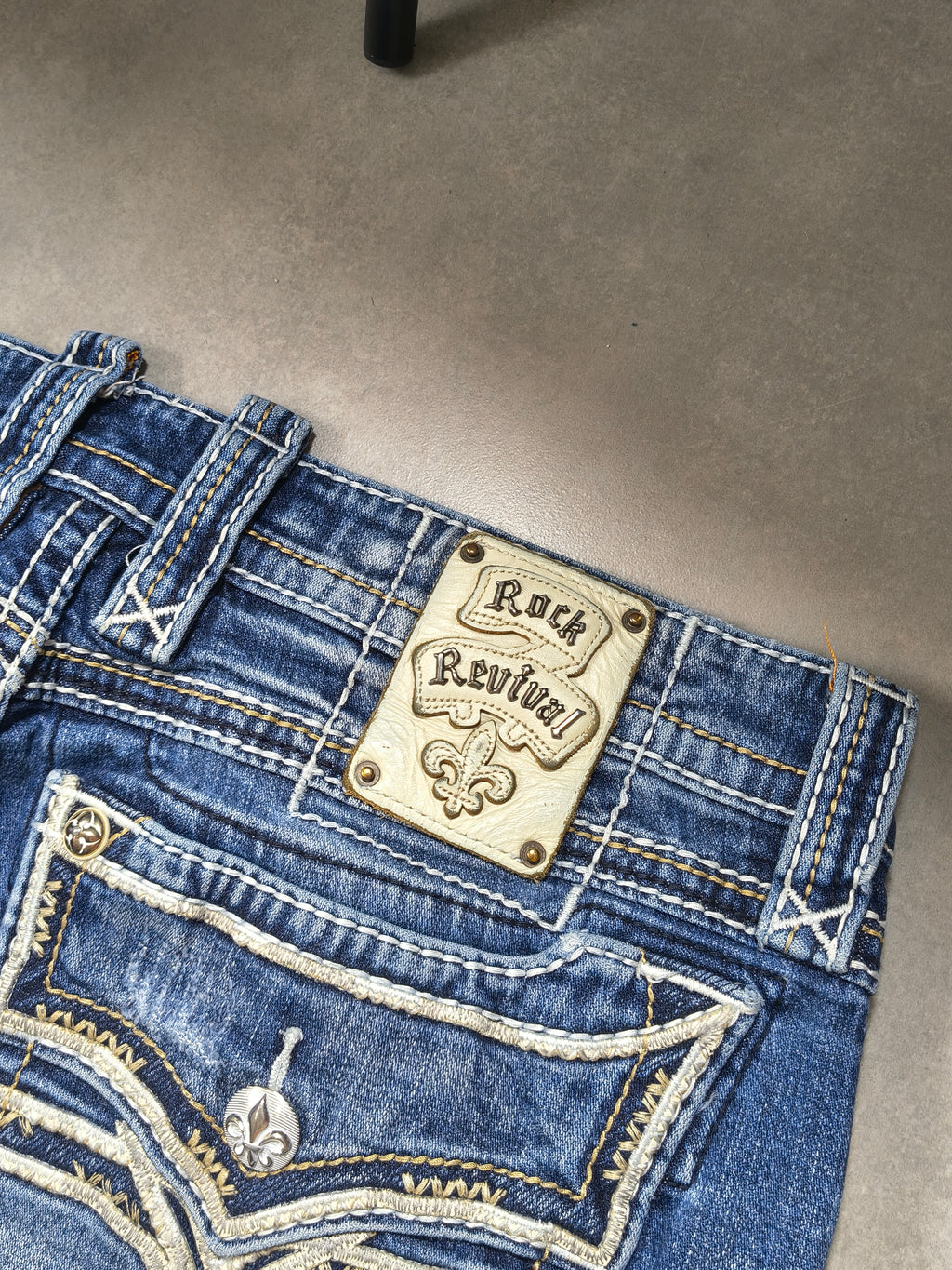 Niebieskie straight fit jeansy Rock Revival