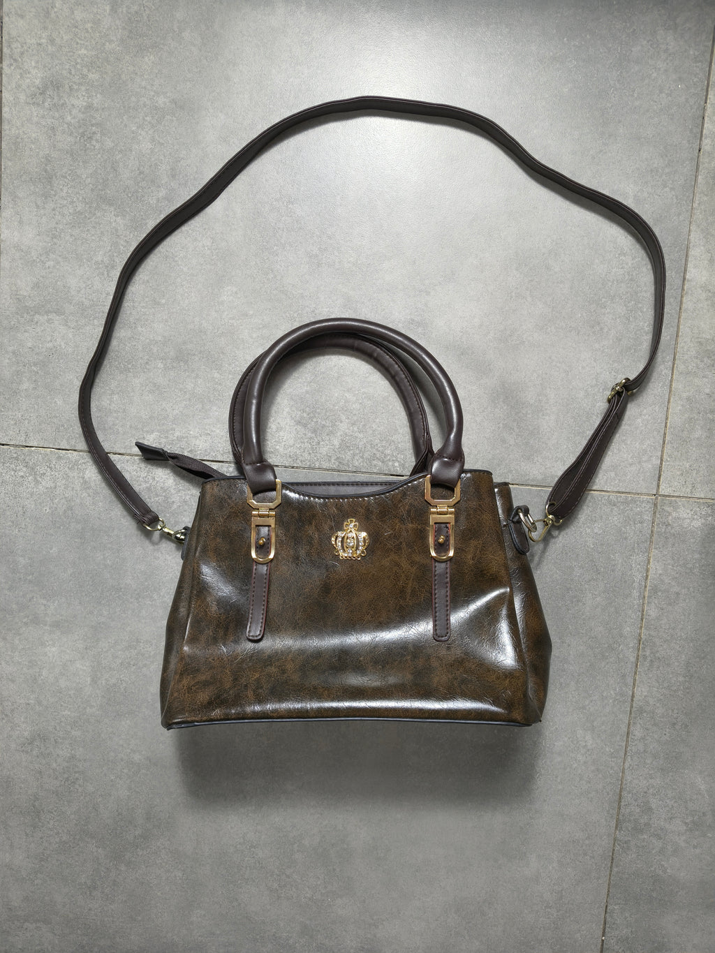 Brązowa Torebka  z koroną