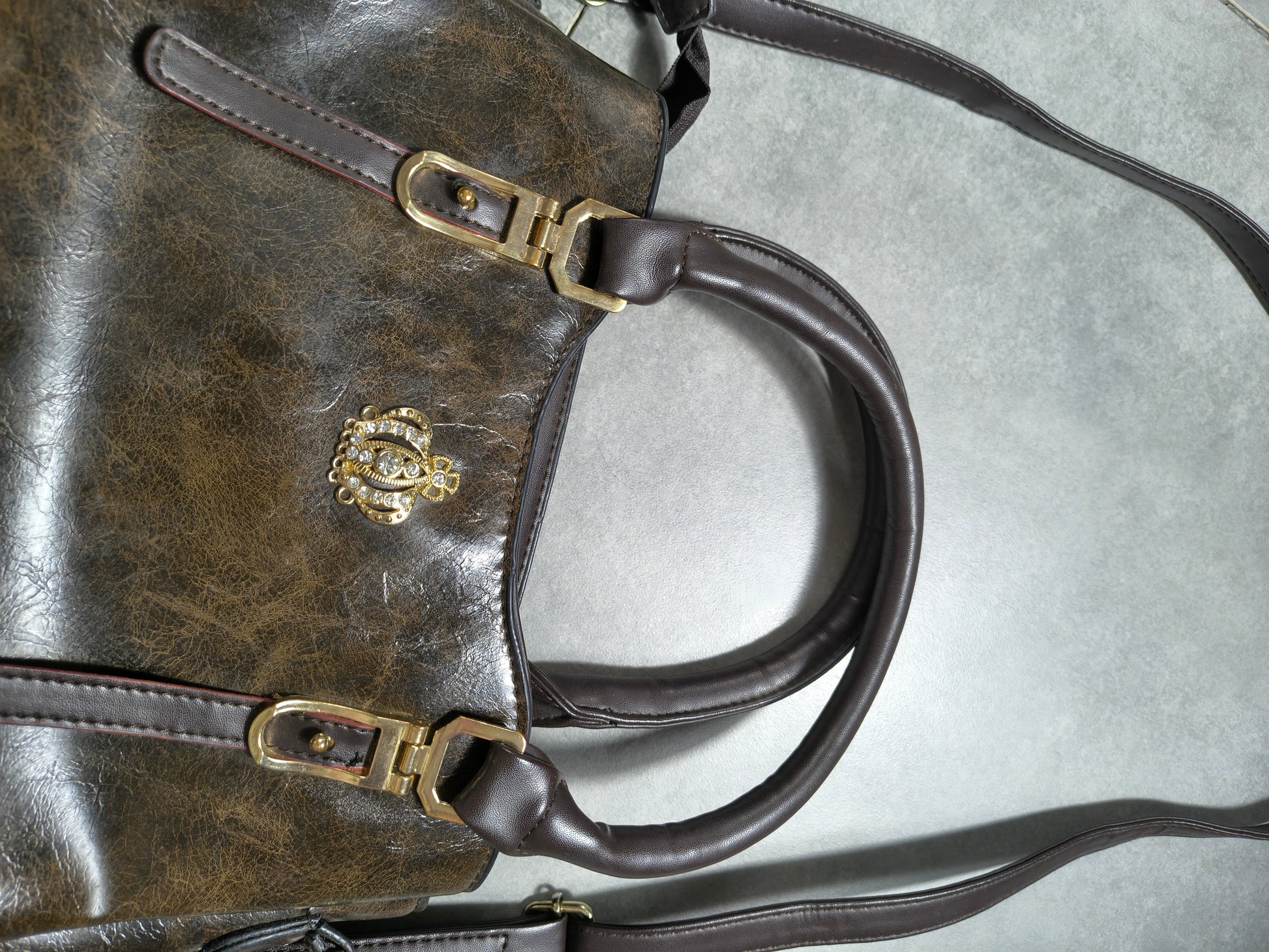 Brązowa Torebka  z koroną