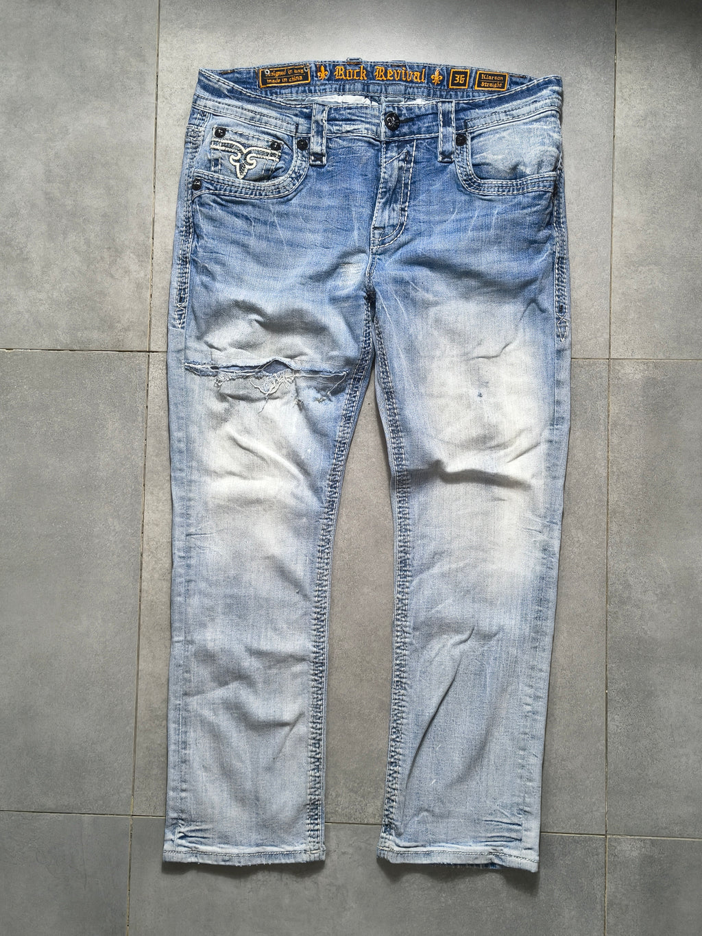 Jasnoniebieskie straight fit jeansy Rock Revival